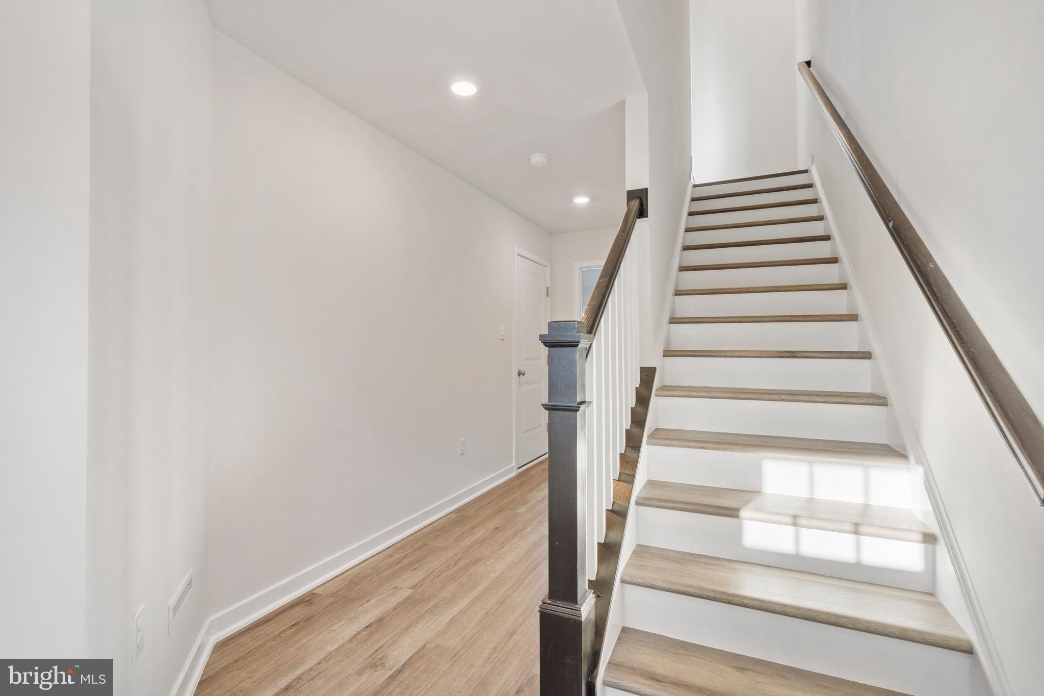 CALM RETREAT - Residential Lease