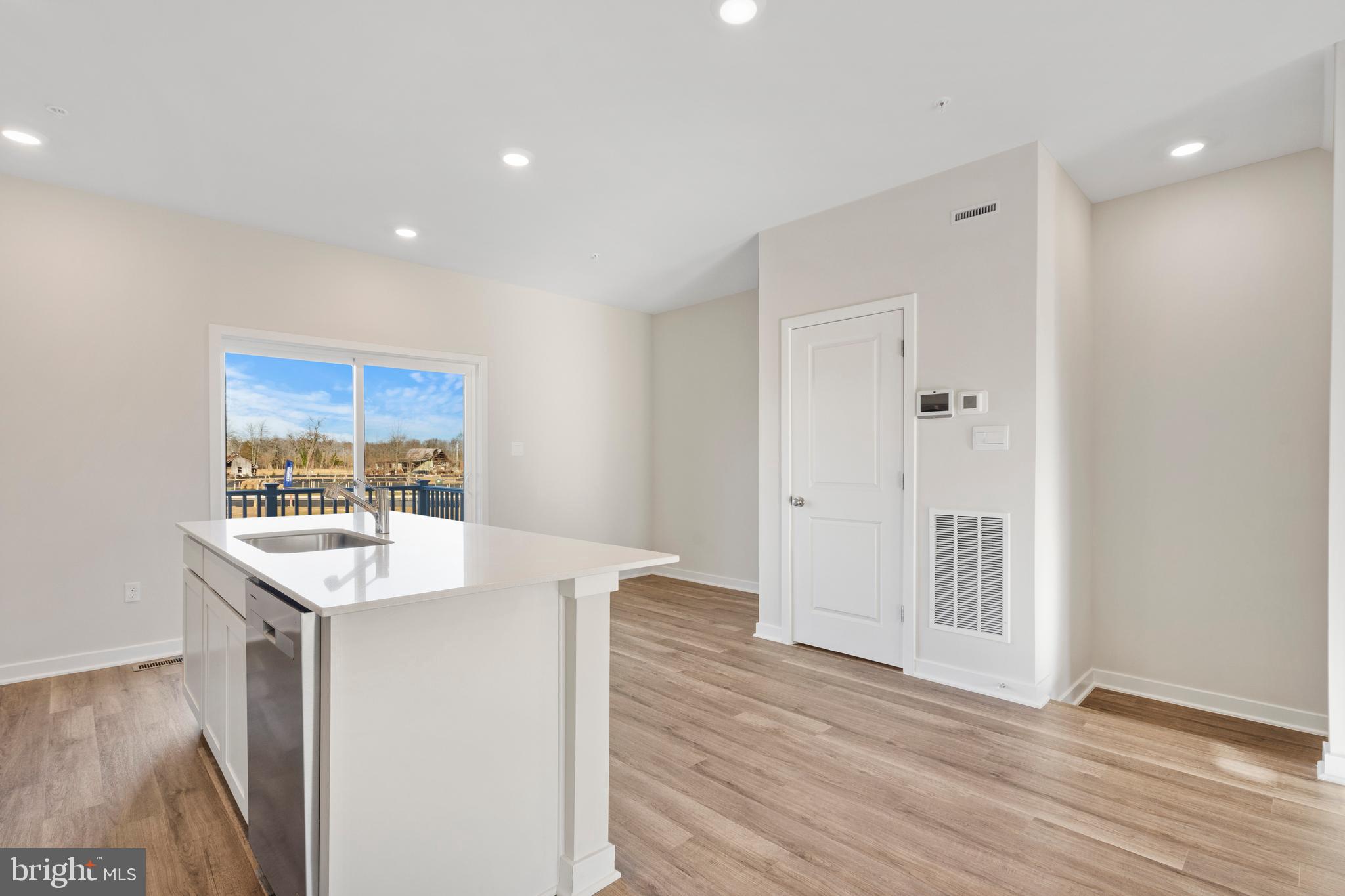 CALM RETREAT - Residential Lease