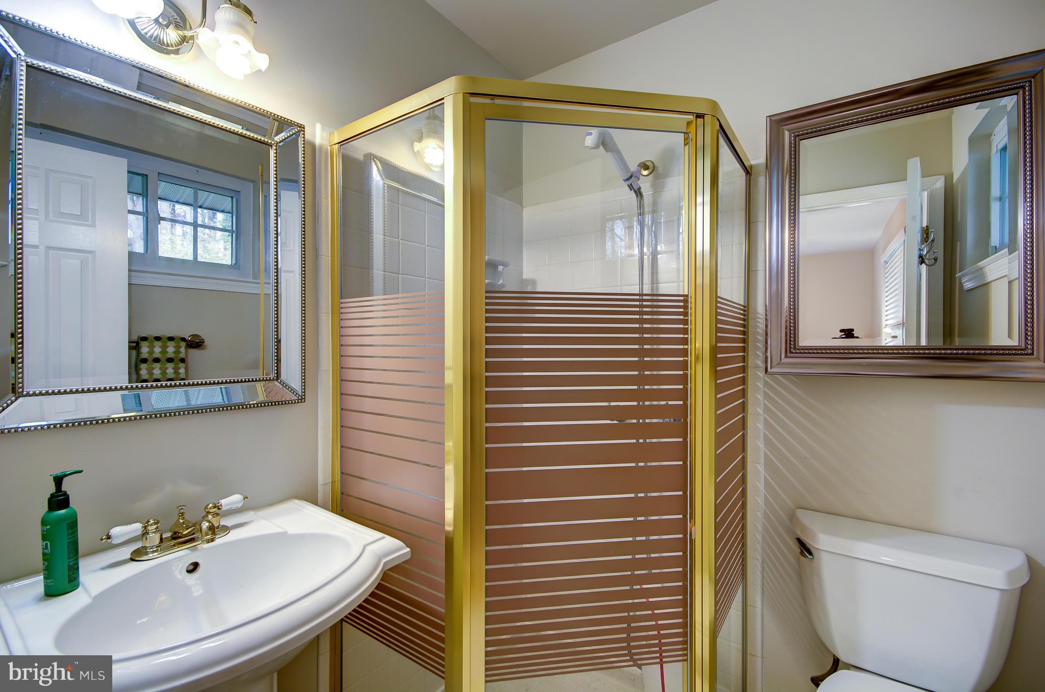 KINGS PARK WEST - Residential