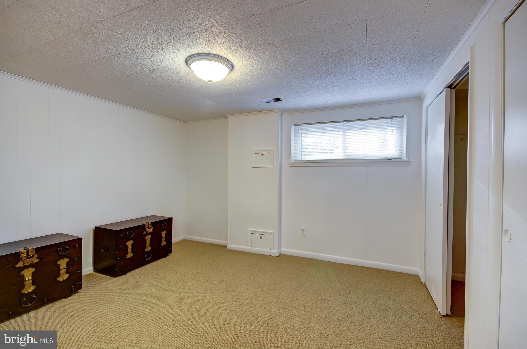 KINGS PARK WEST - Residential