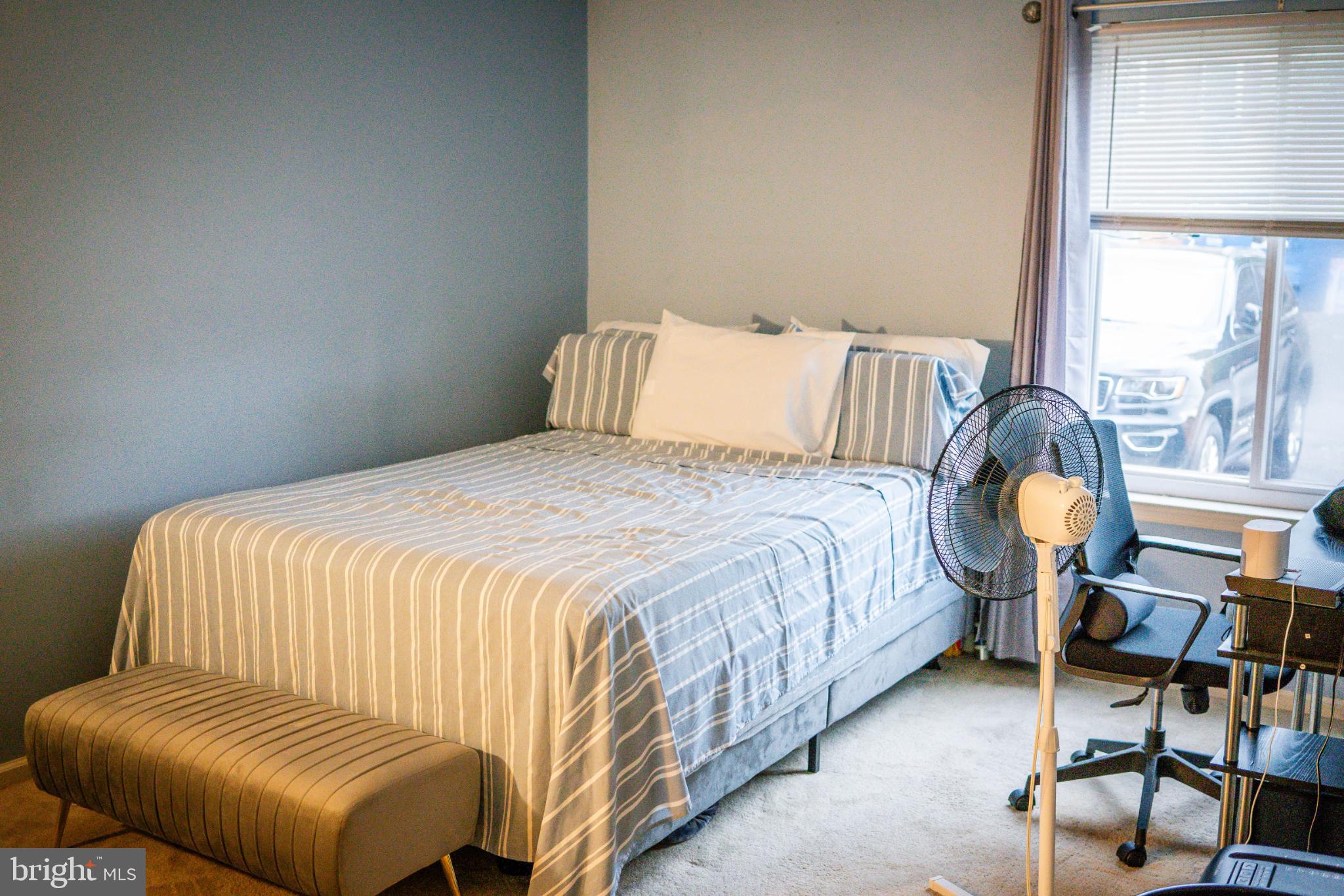 BUSTLETON - Residential