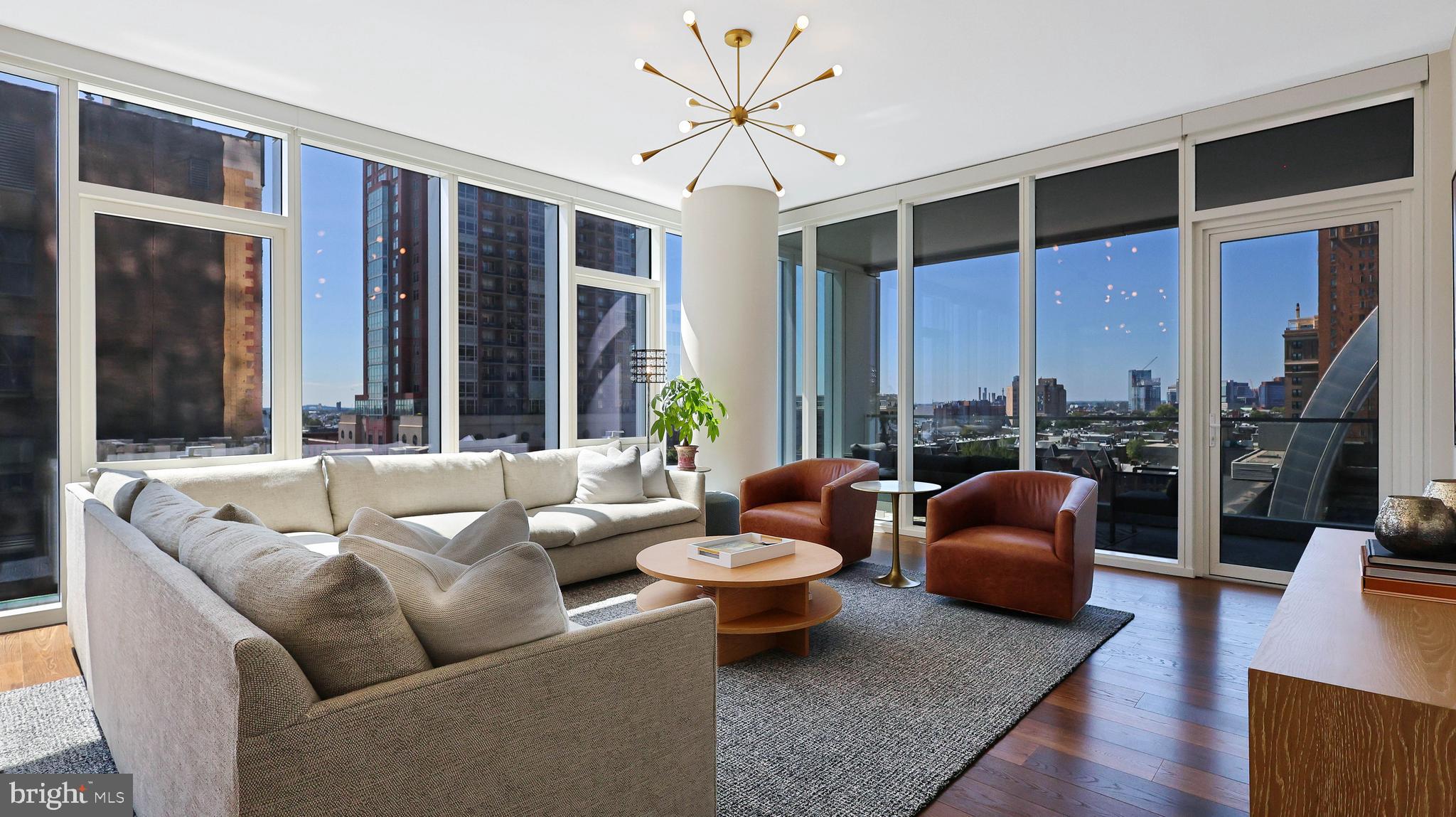 AVENUE OF THE ARTS - Residential