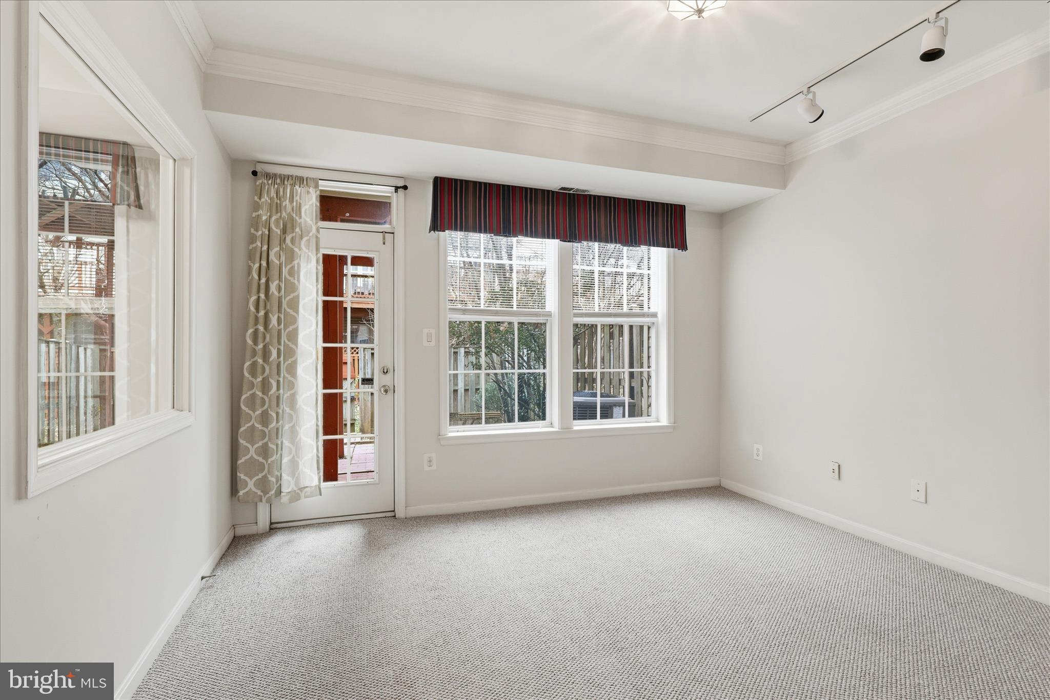 MCNAIR FARMS - Residential Lease