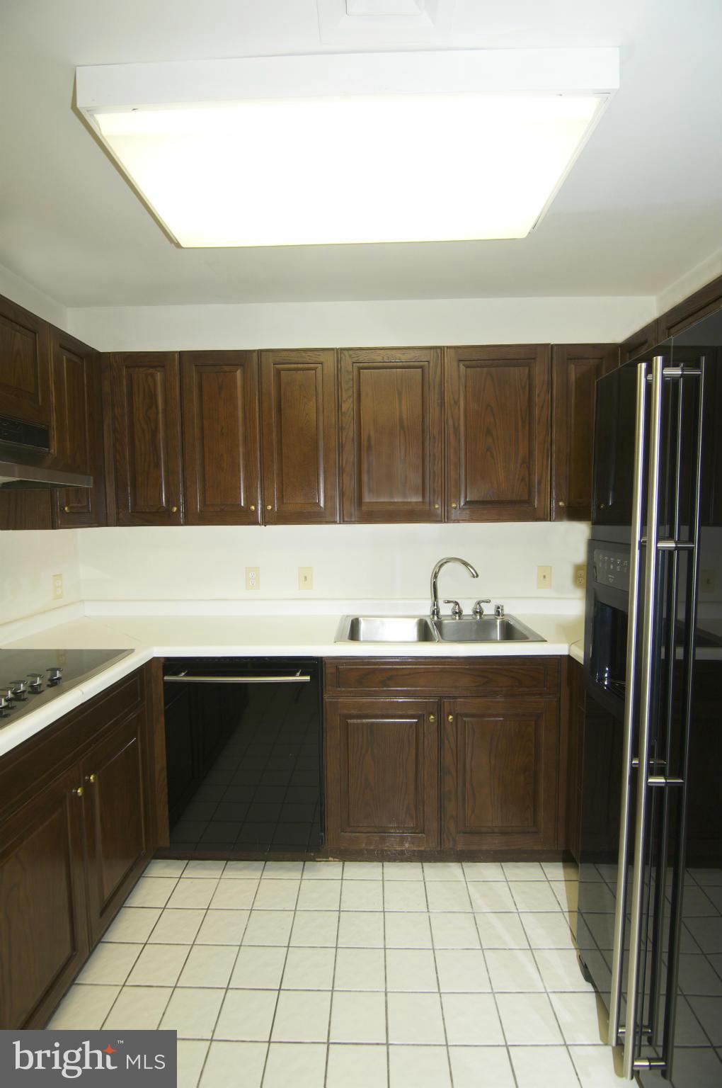 INNER HARBOR - Residential Lease