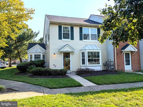 Townhouse For Sale - 6089 Red Squirrel Place<br/> WALDORF, MD 20603