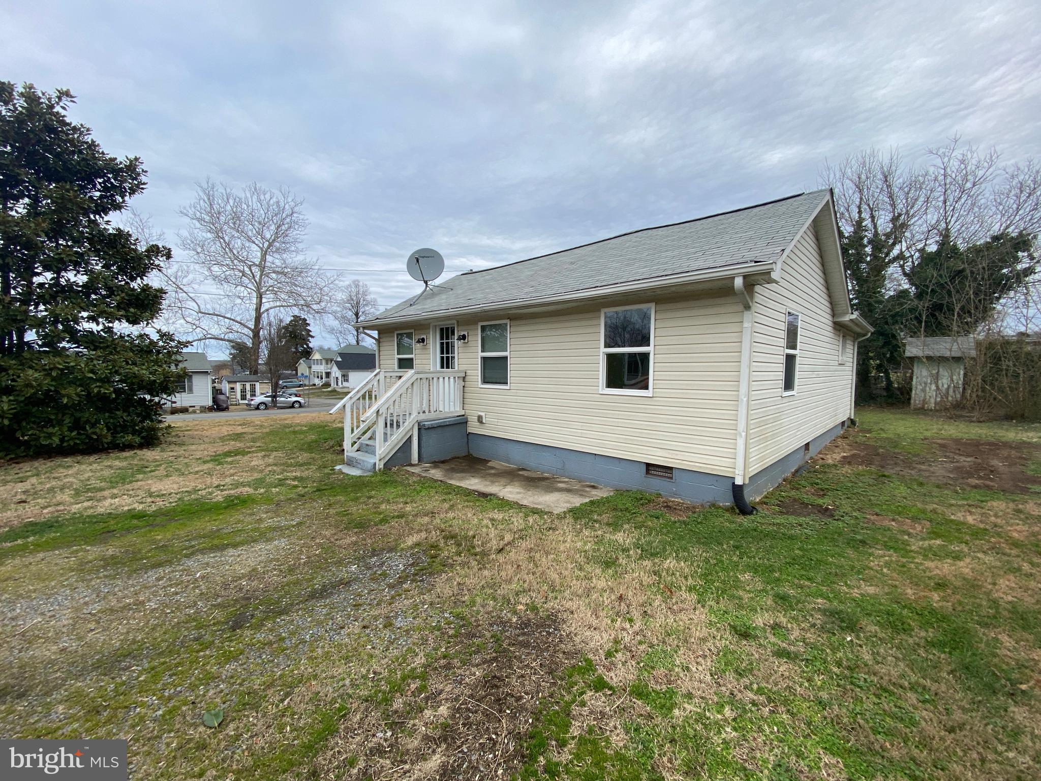 FAIRVIEW  BEACH - Residential Lease