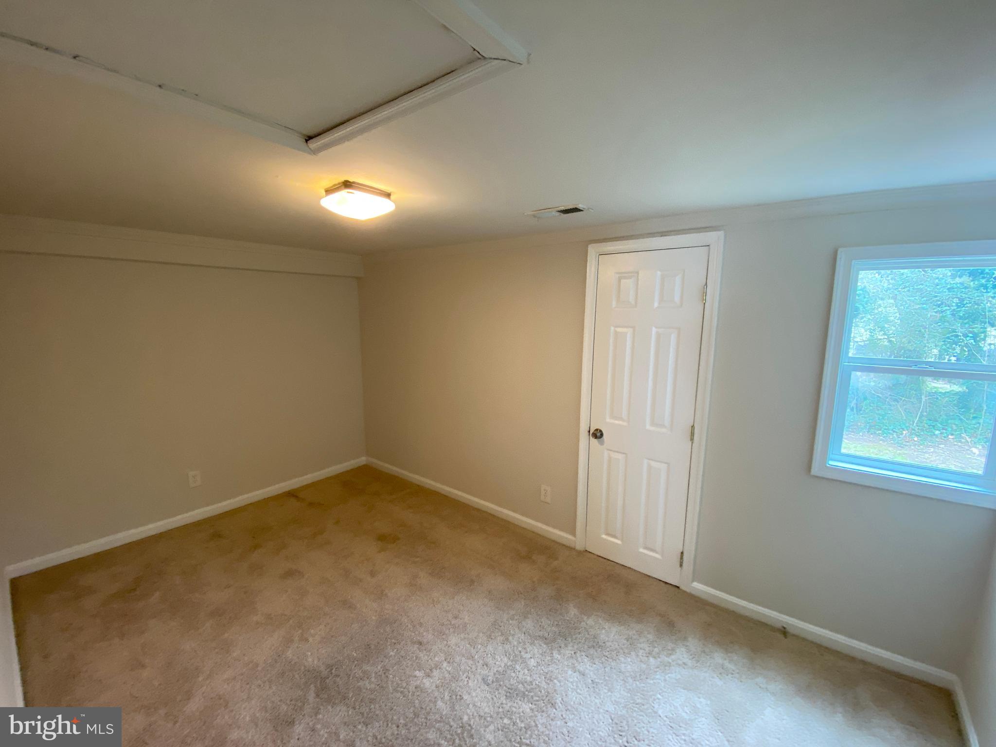 FAIRVIEW  BEACH - Residential Lease