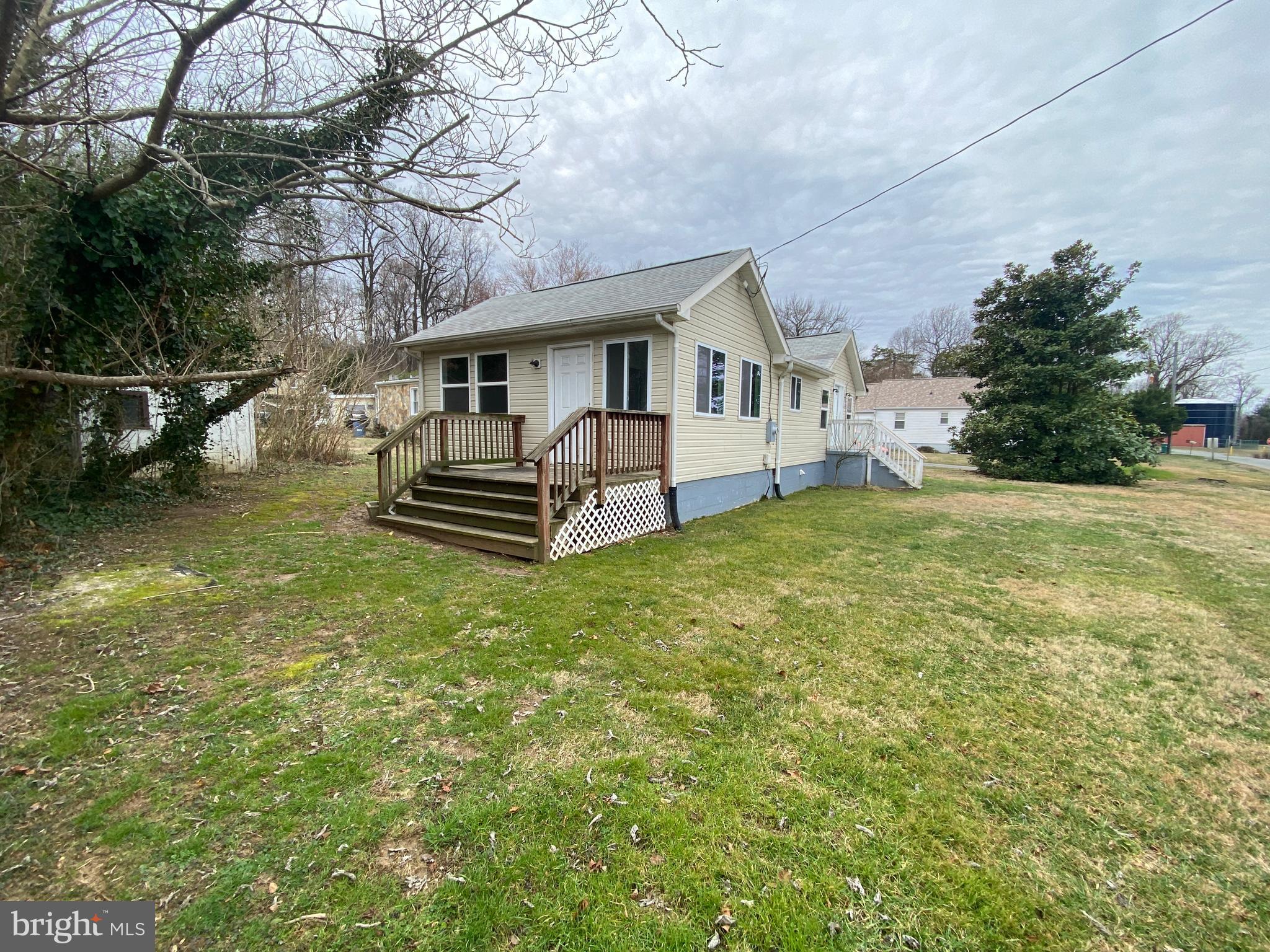 FAIRVIEW  BEACH - Residential Lease