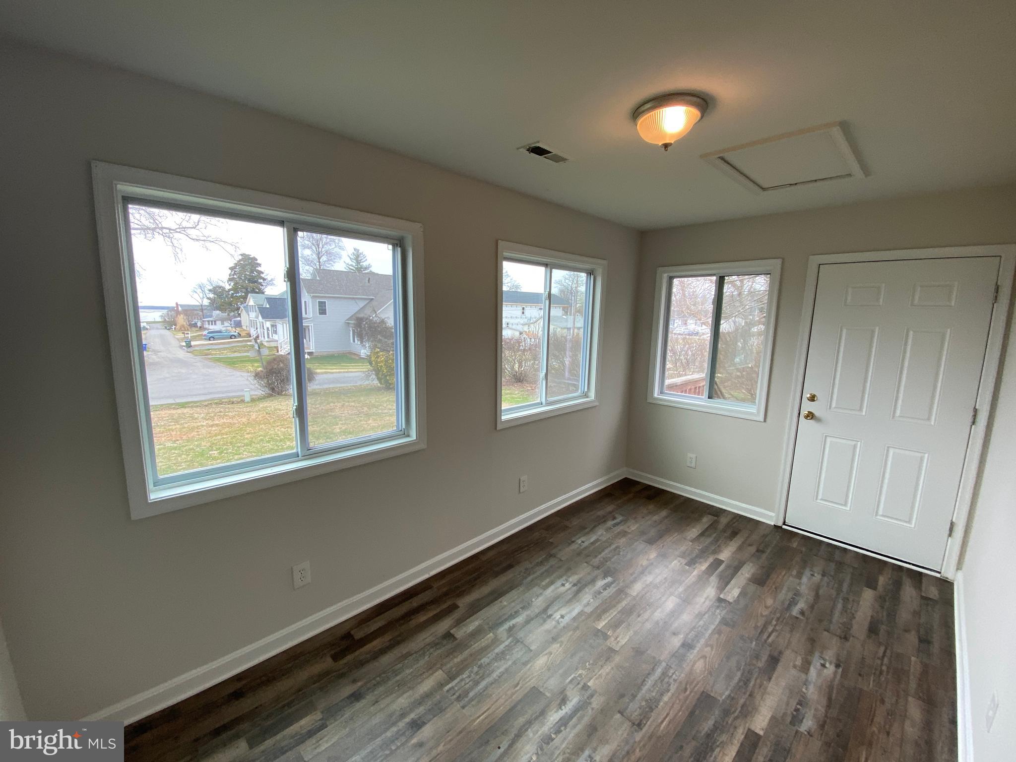 FAIRVIEW  BEACH - Residential Lease