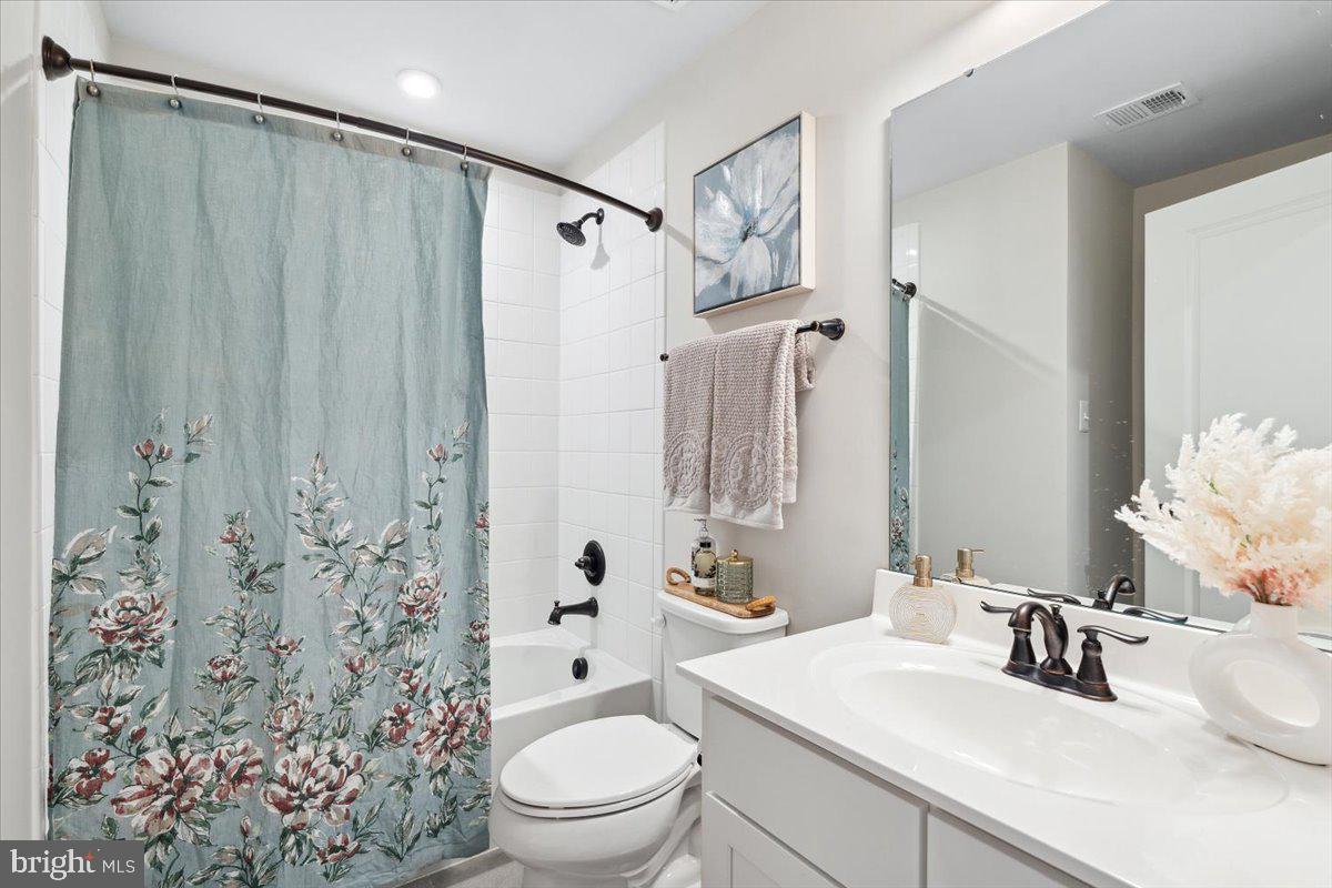 LANDSDALE - Residential