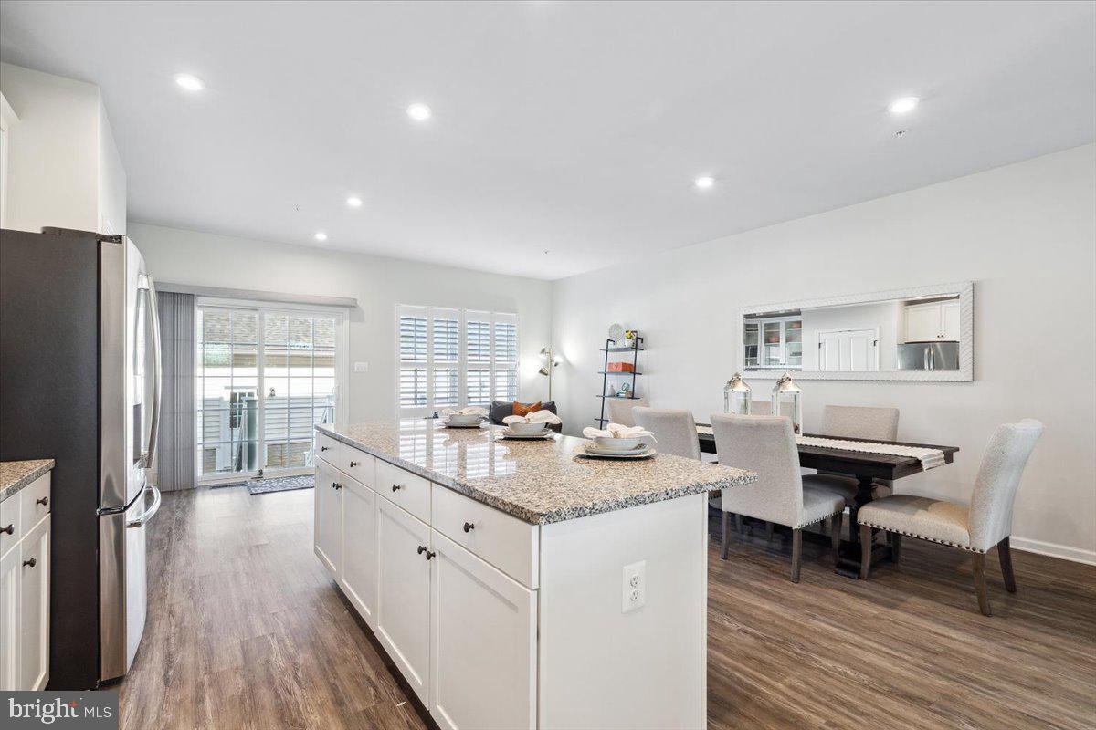 LANDSDALE - Residential