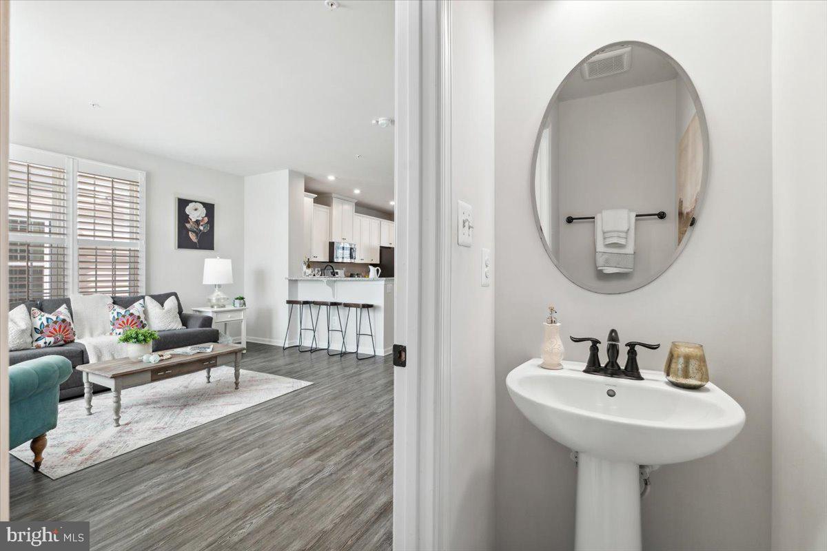 LANDSDALE - Residential