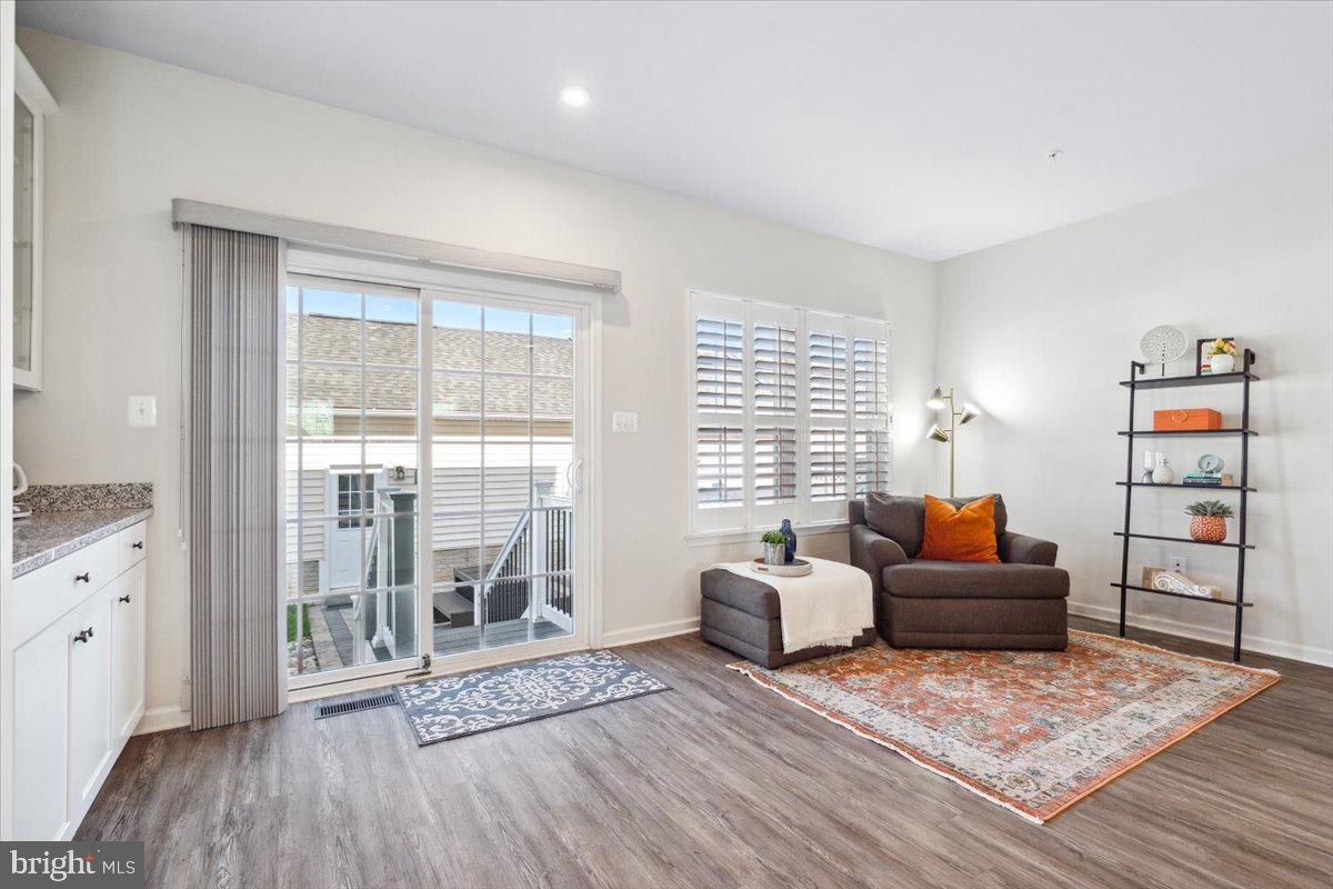 LANDSDALE - Residential