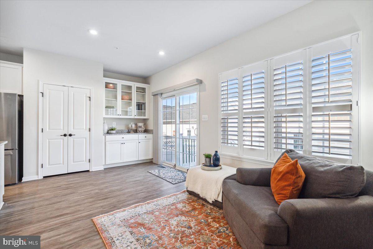 LANDSDALE - Residential