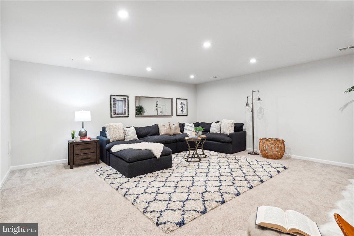 LANDSDALE - Residential