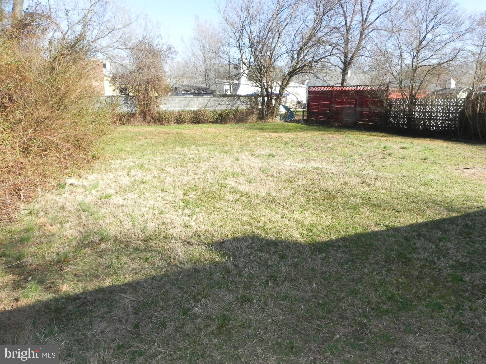 NORTH FORESTVILLE - Residential