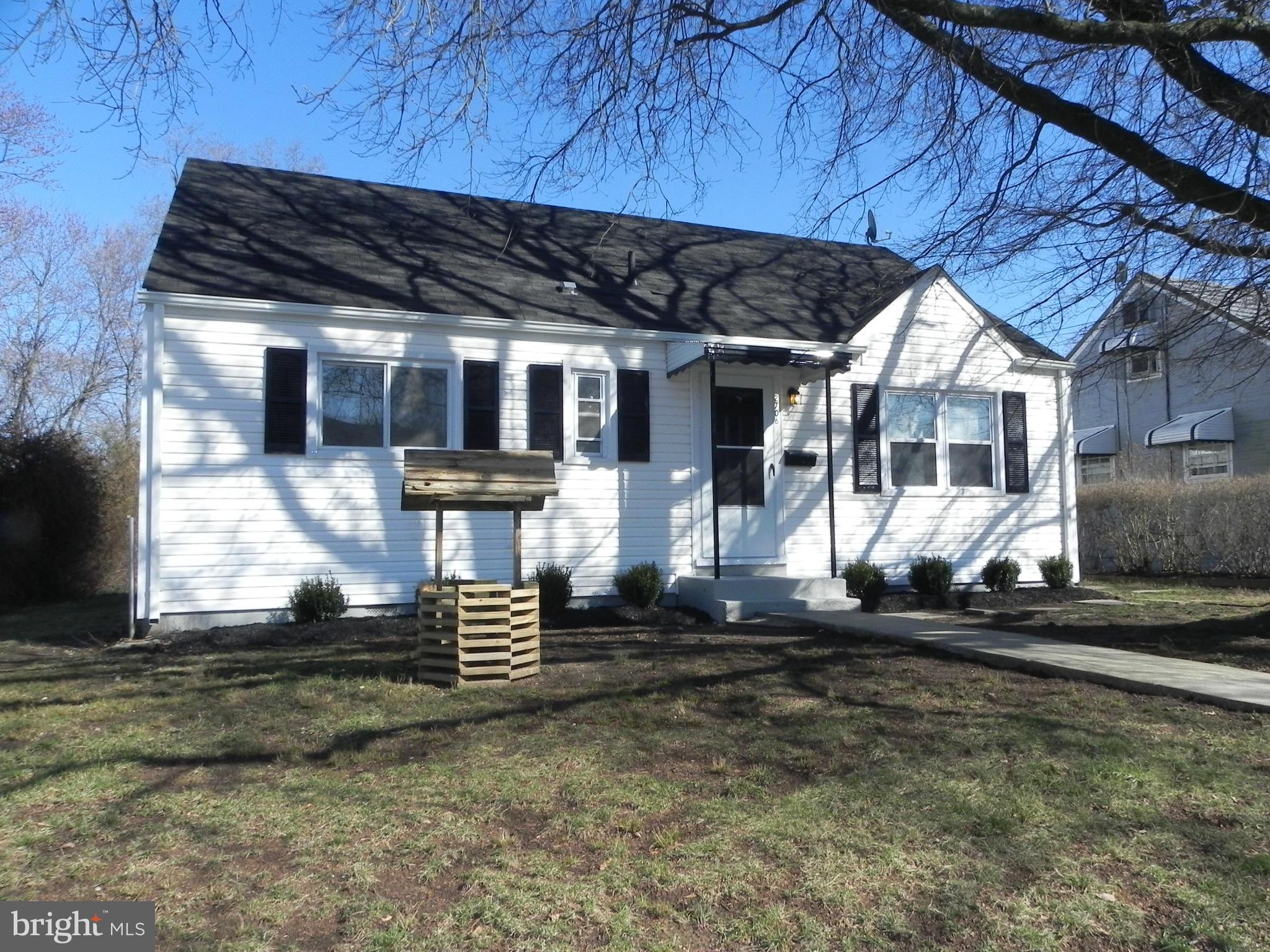 NORTH FORESTVILLE - Residential