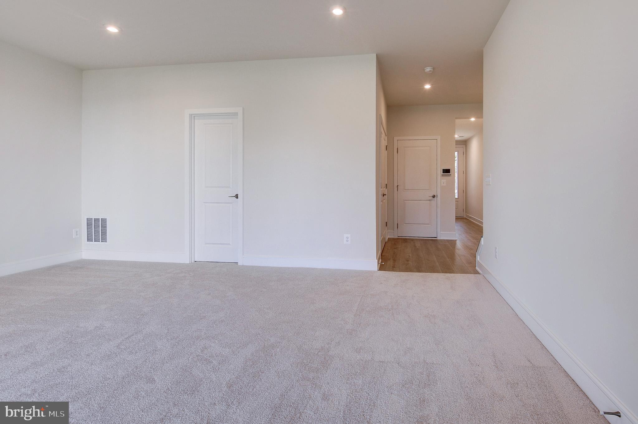 BRAMBLETON LANDBAY 1 - Residential Lease