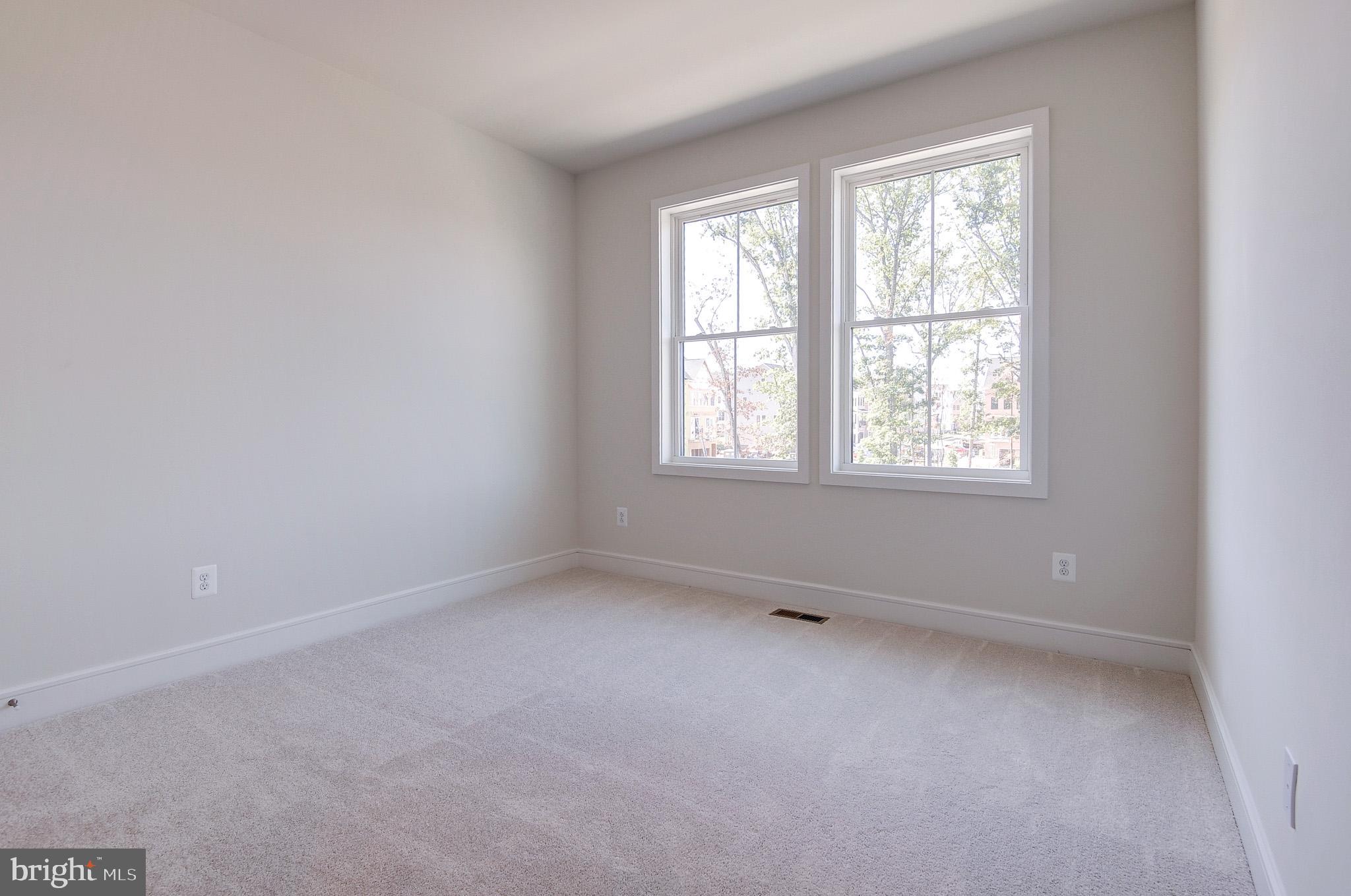 BRAMBLETON LANDBAY 1 - Residential Lease