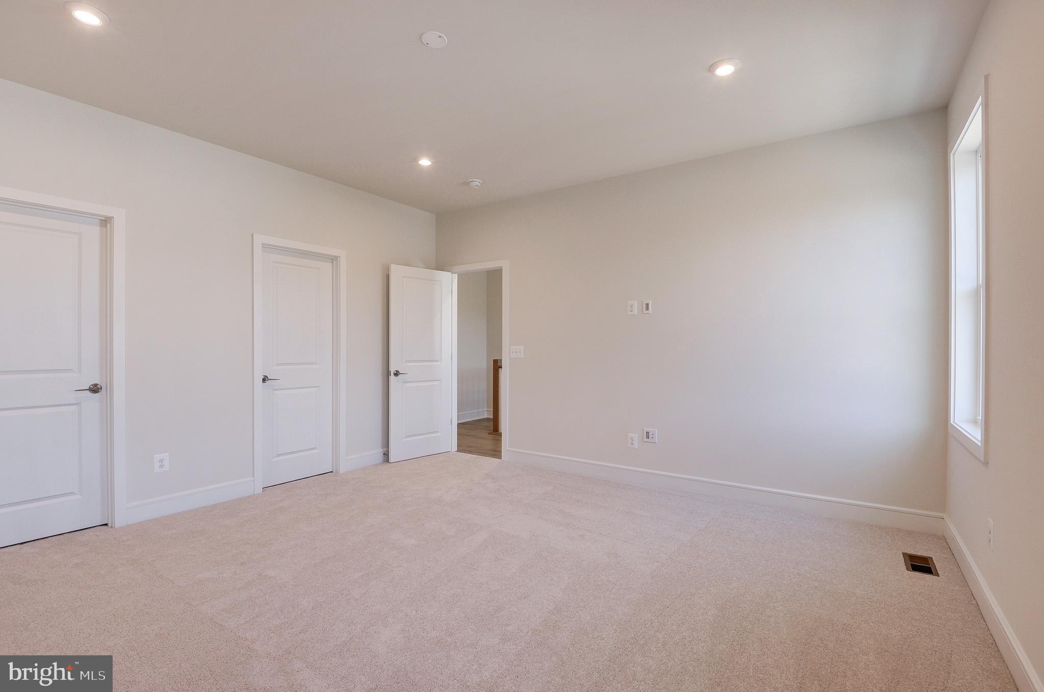 BRAMBLETON LANDBAY 1 - Residential Lease