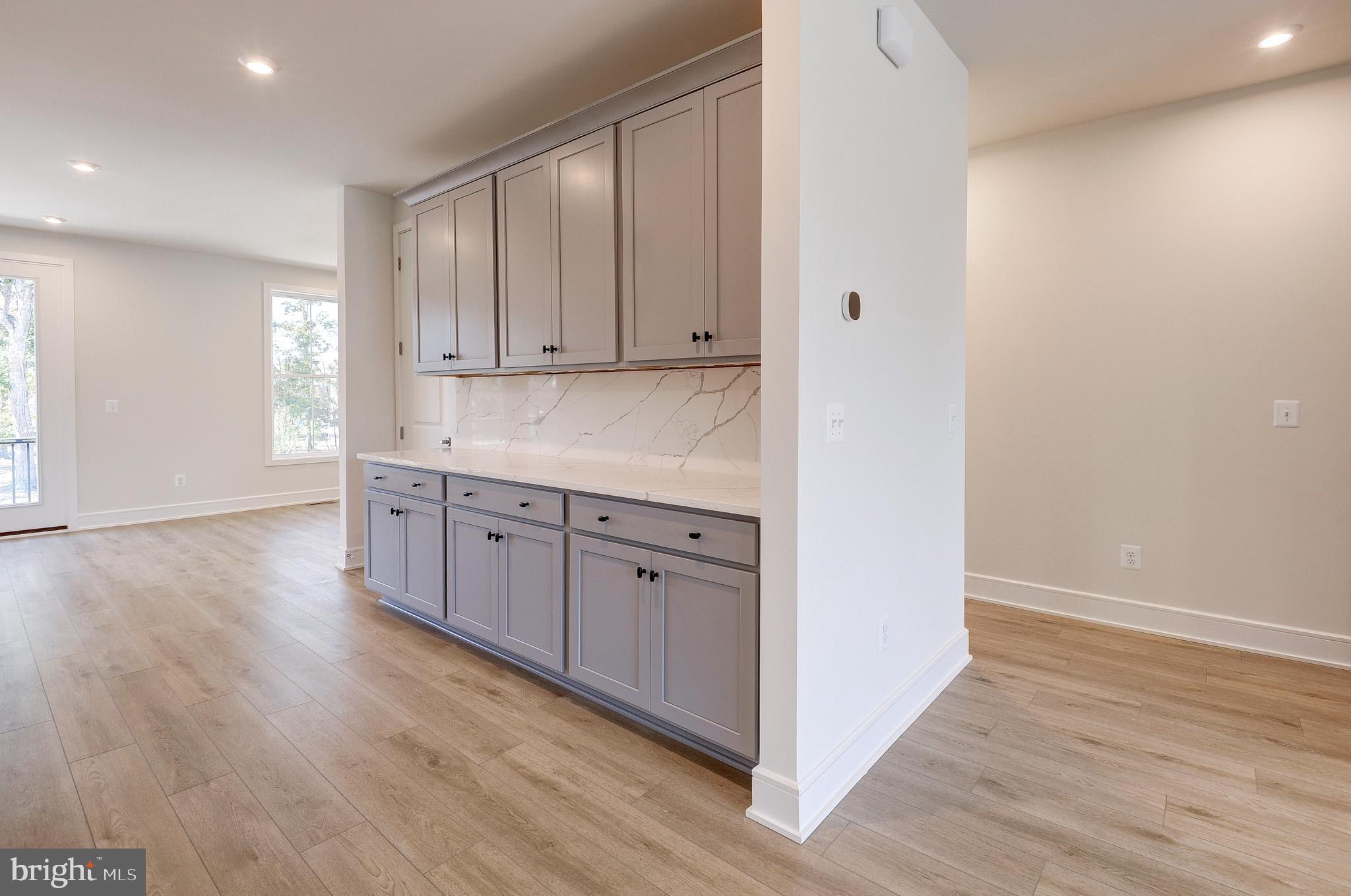 BRAMBLETON LANDBAY 1 - Residential Lease