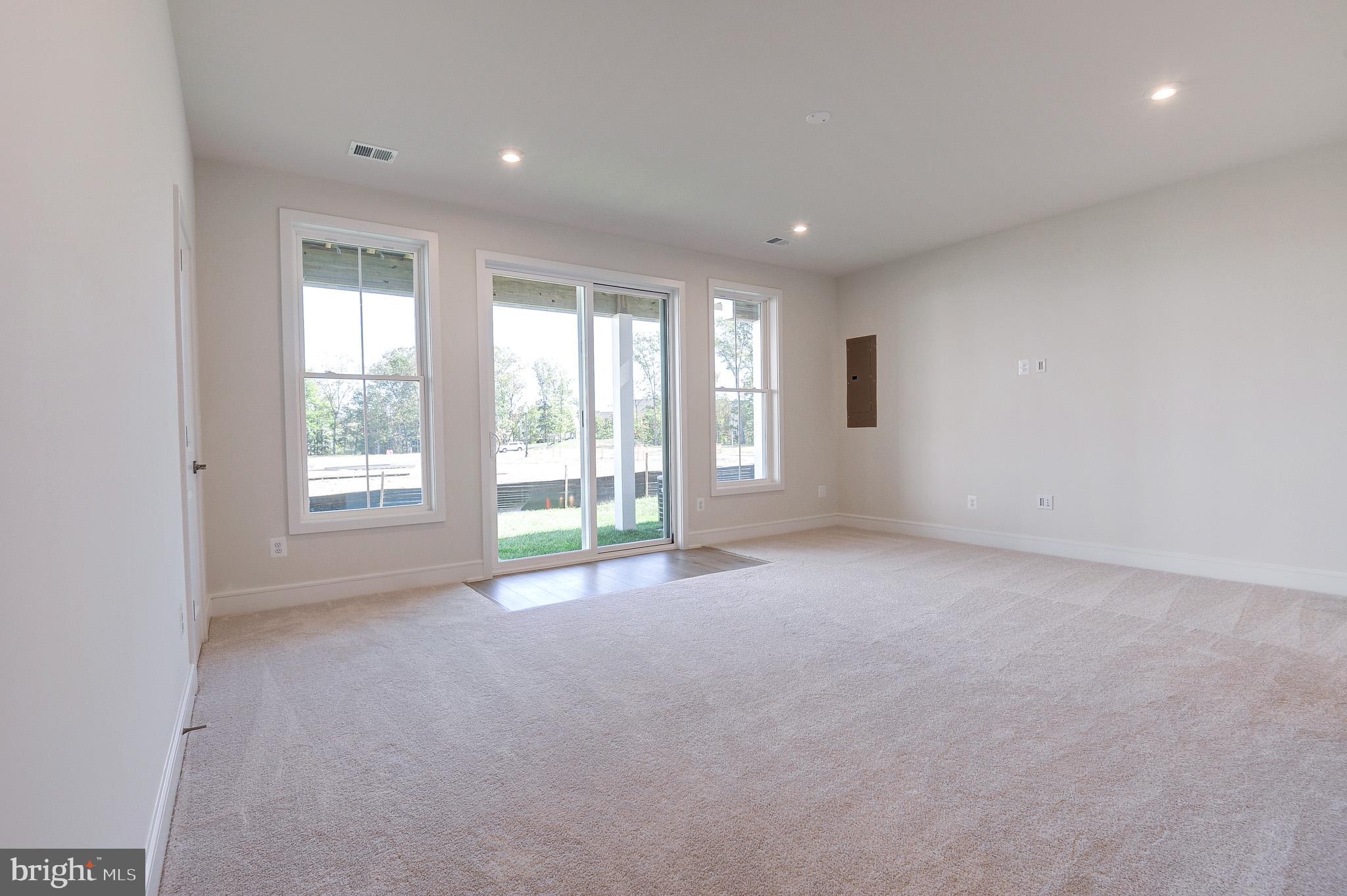 BRAMBLETON LANDBAY 1 - Residential Lease