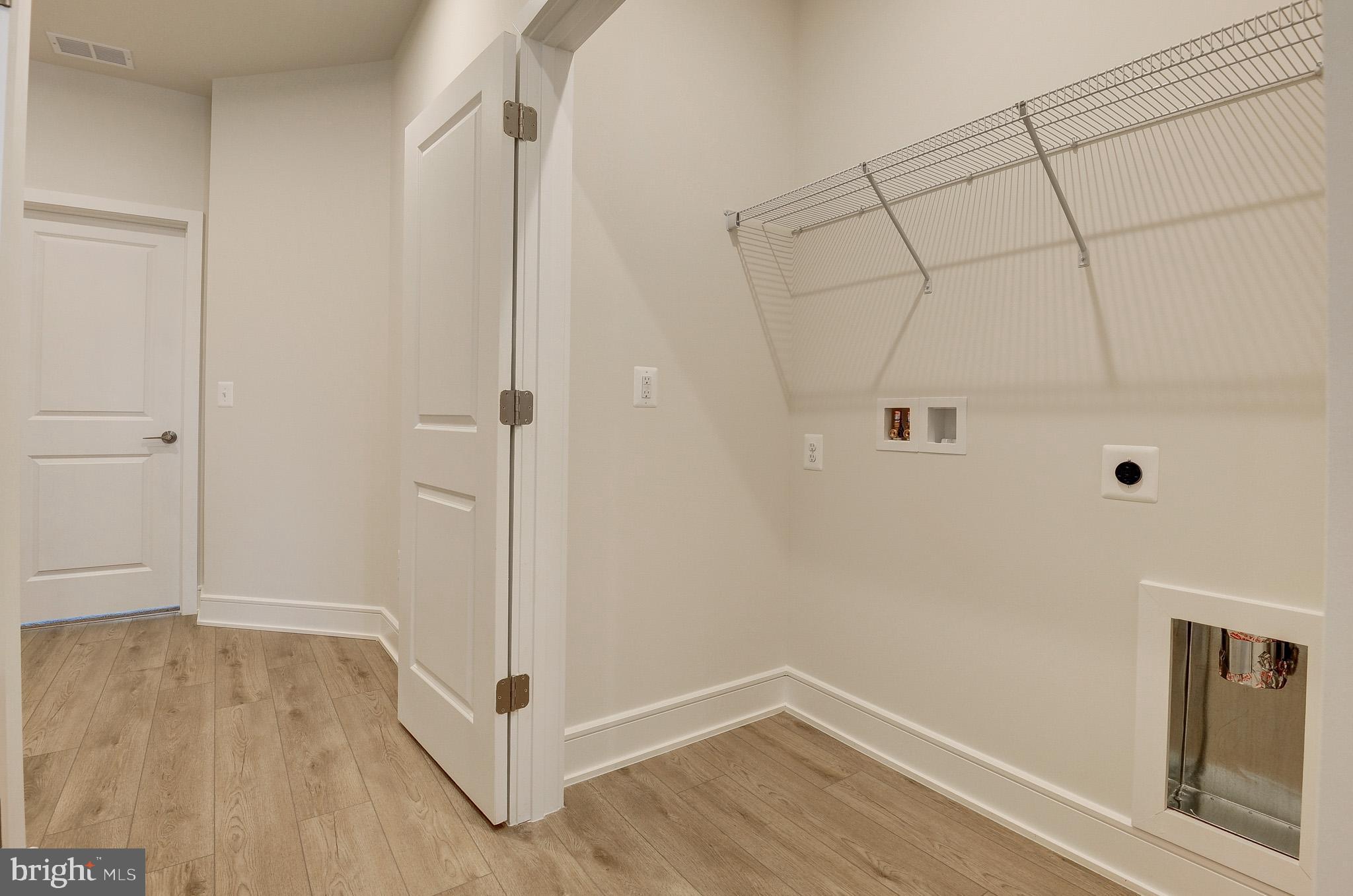 BRAMBLETON LANDBAY 1 - Residential Lease