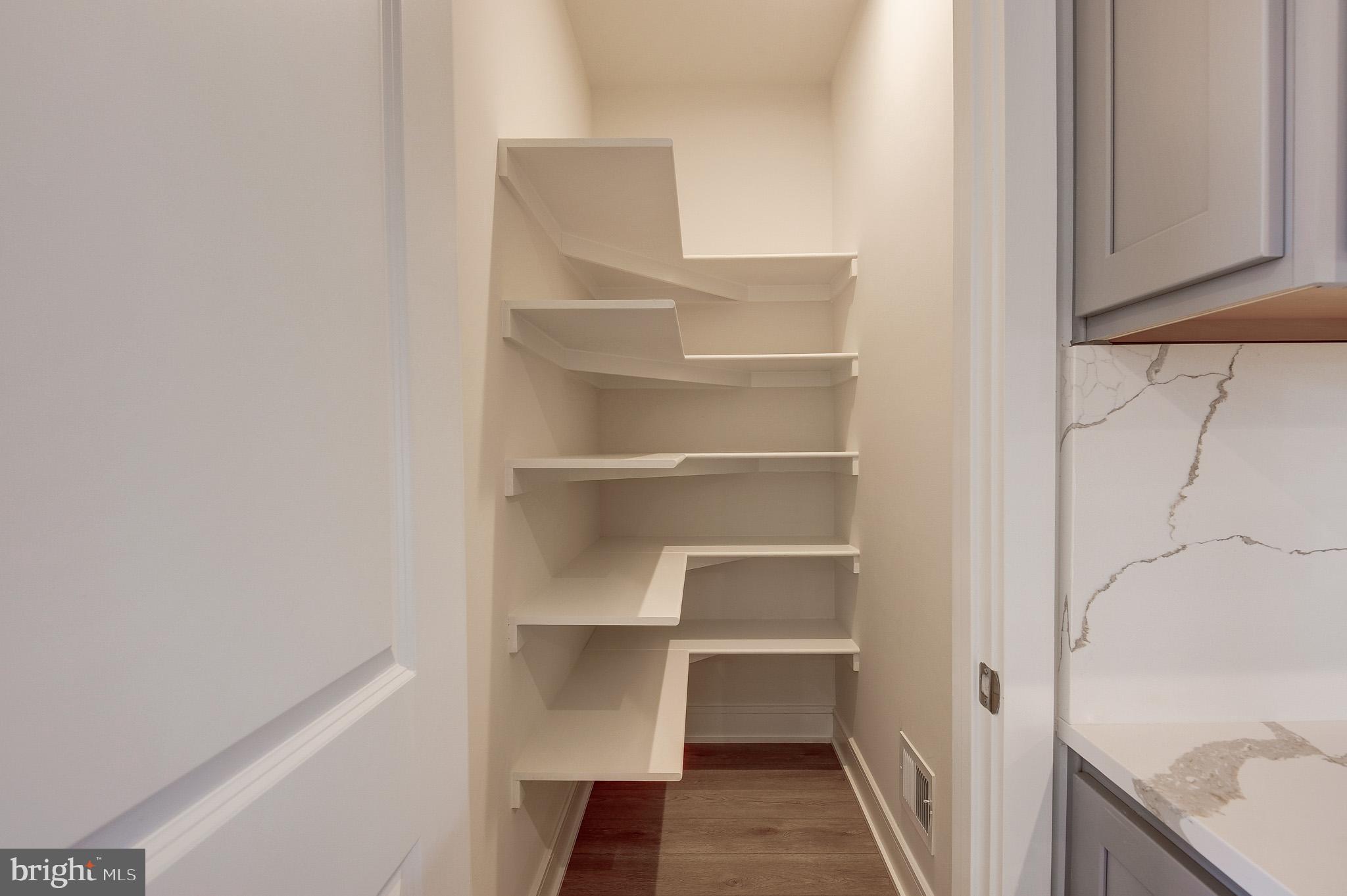 BRAMBLETON LANDBAY 1 - Residential Lease