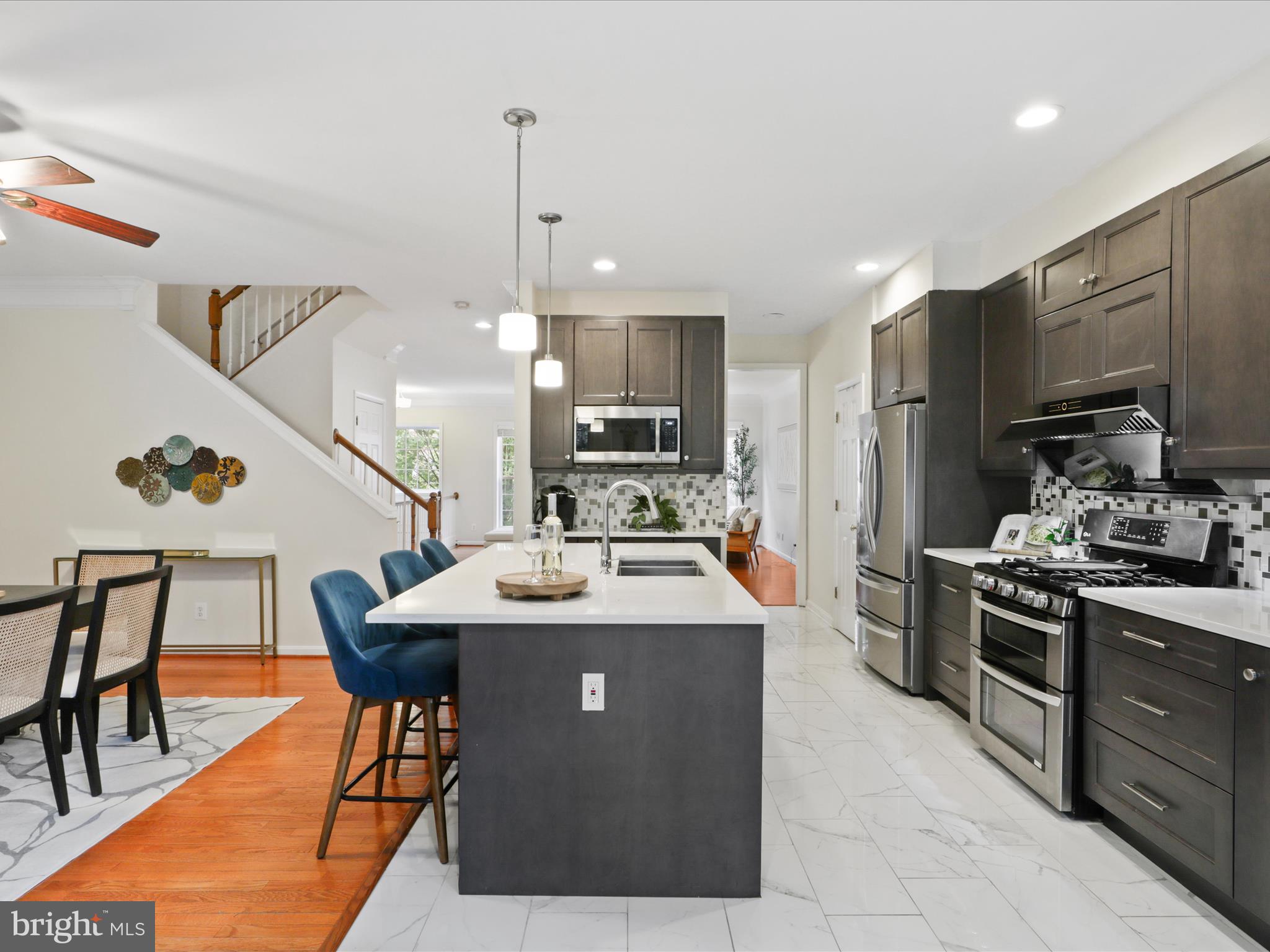 HUNTERS BRANCH - Residential