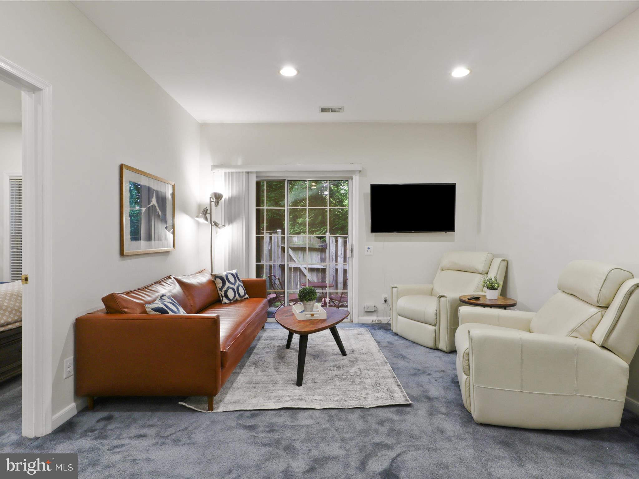 HUNTERS BRANCH - Residential