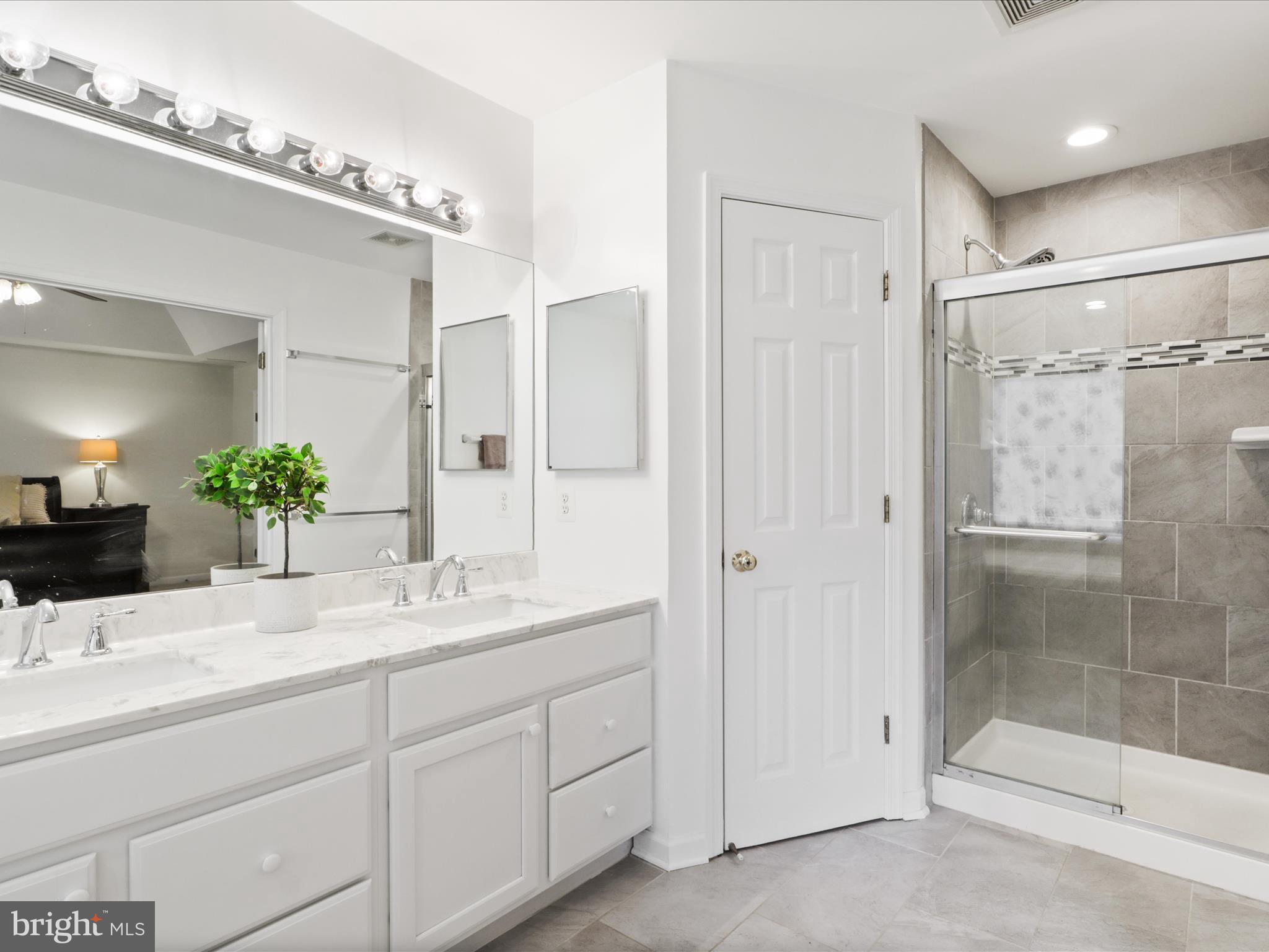 HUNTERS BRANCH - Residential