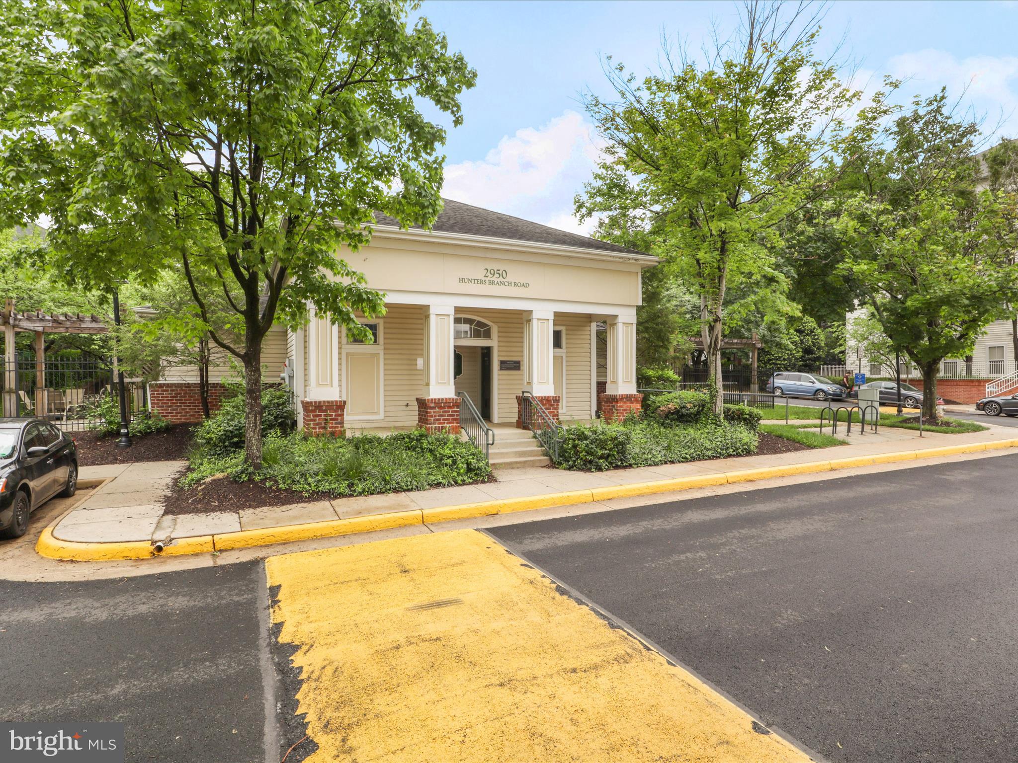 HUNTERS BRANCH - Residential