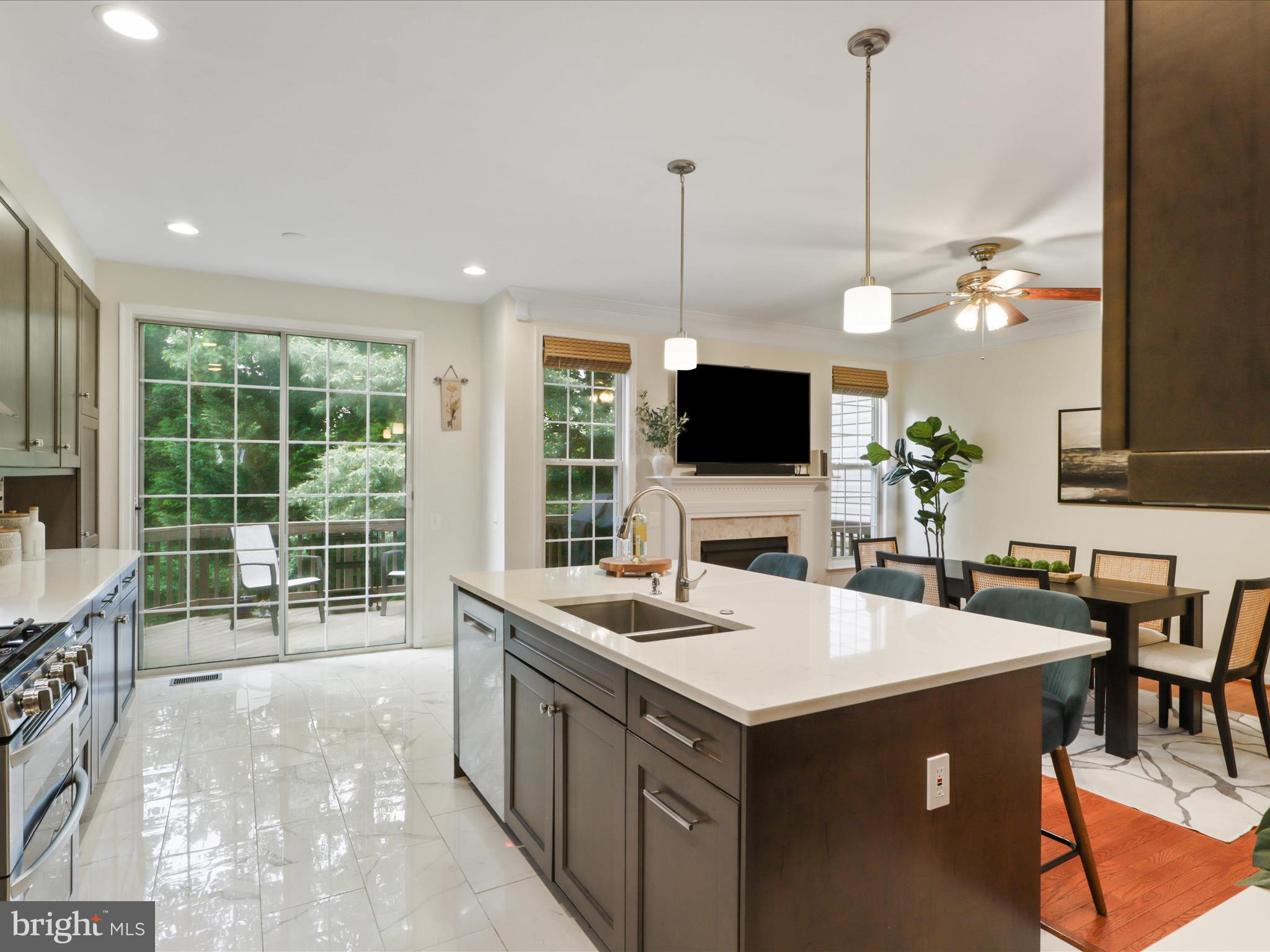 HUNTERS BRANCH - Residential