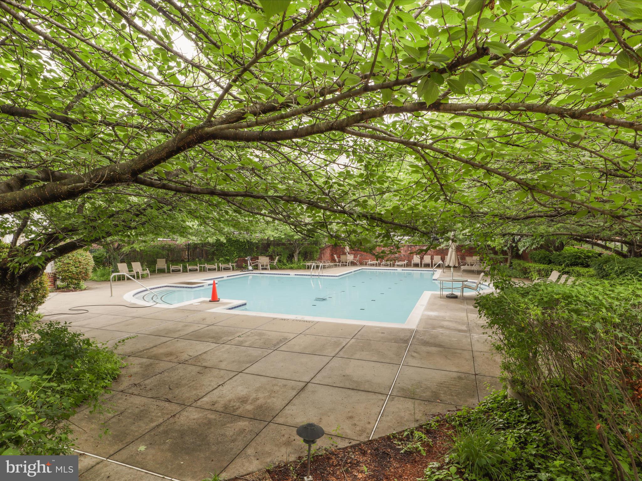 HUNTERS BRANCH - Residential