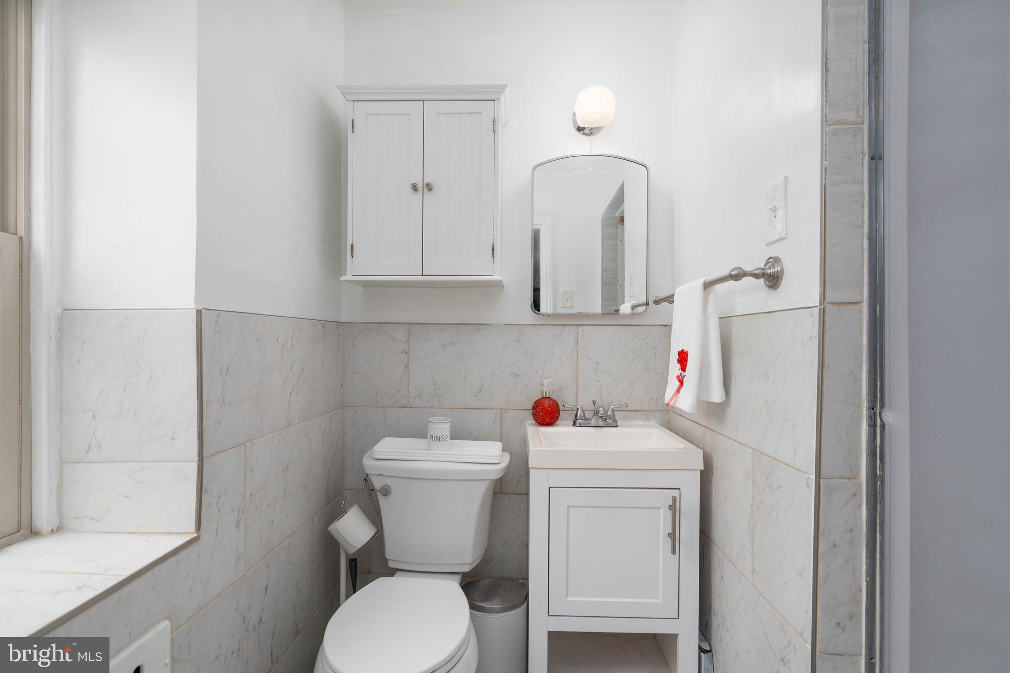 EDGEWOOD HILLS - Residential