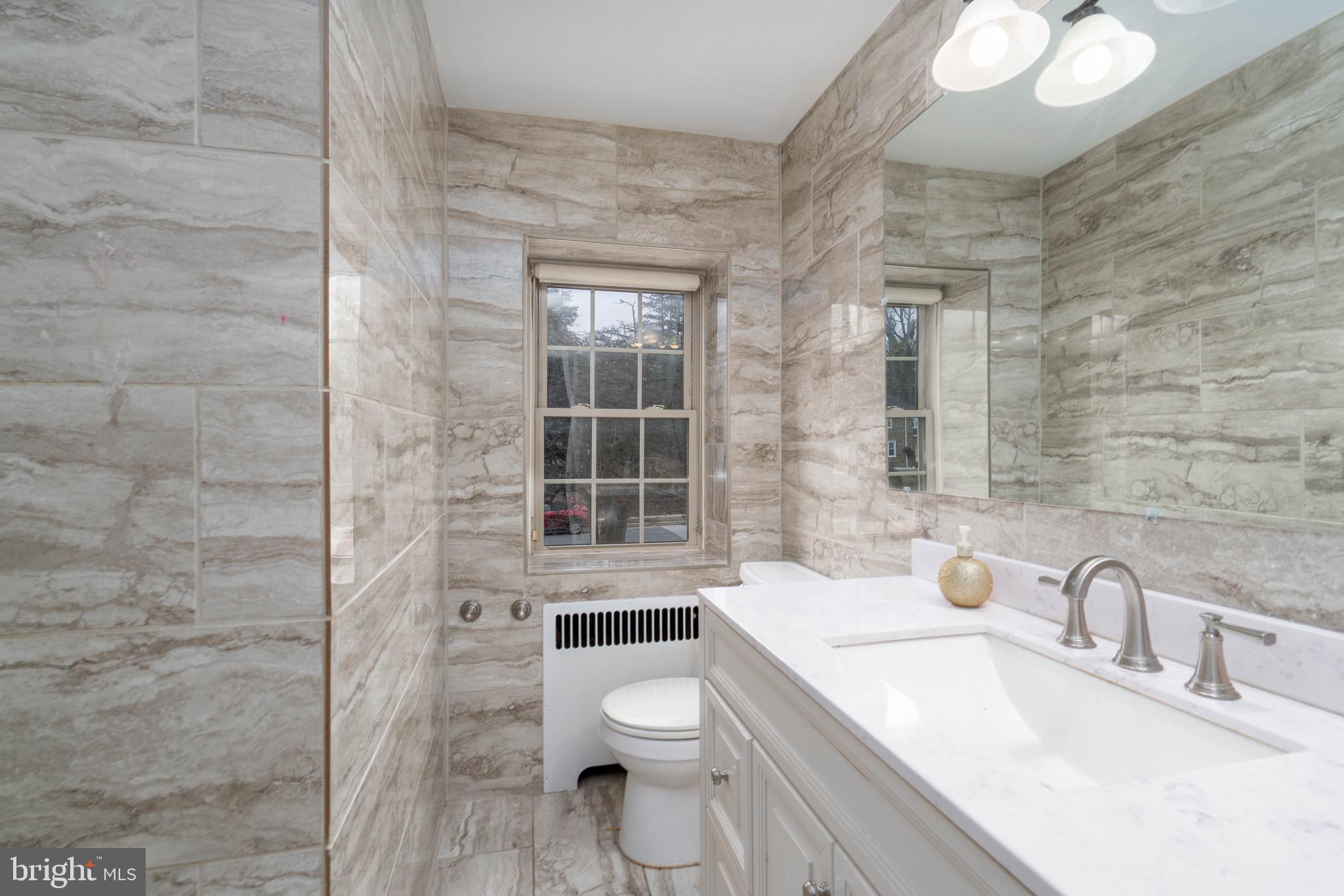 EDGEWOOD HILLS - Residential