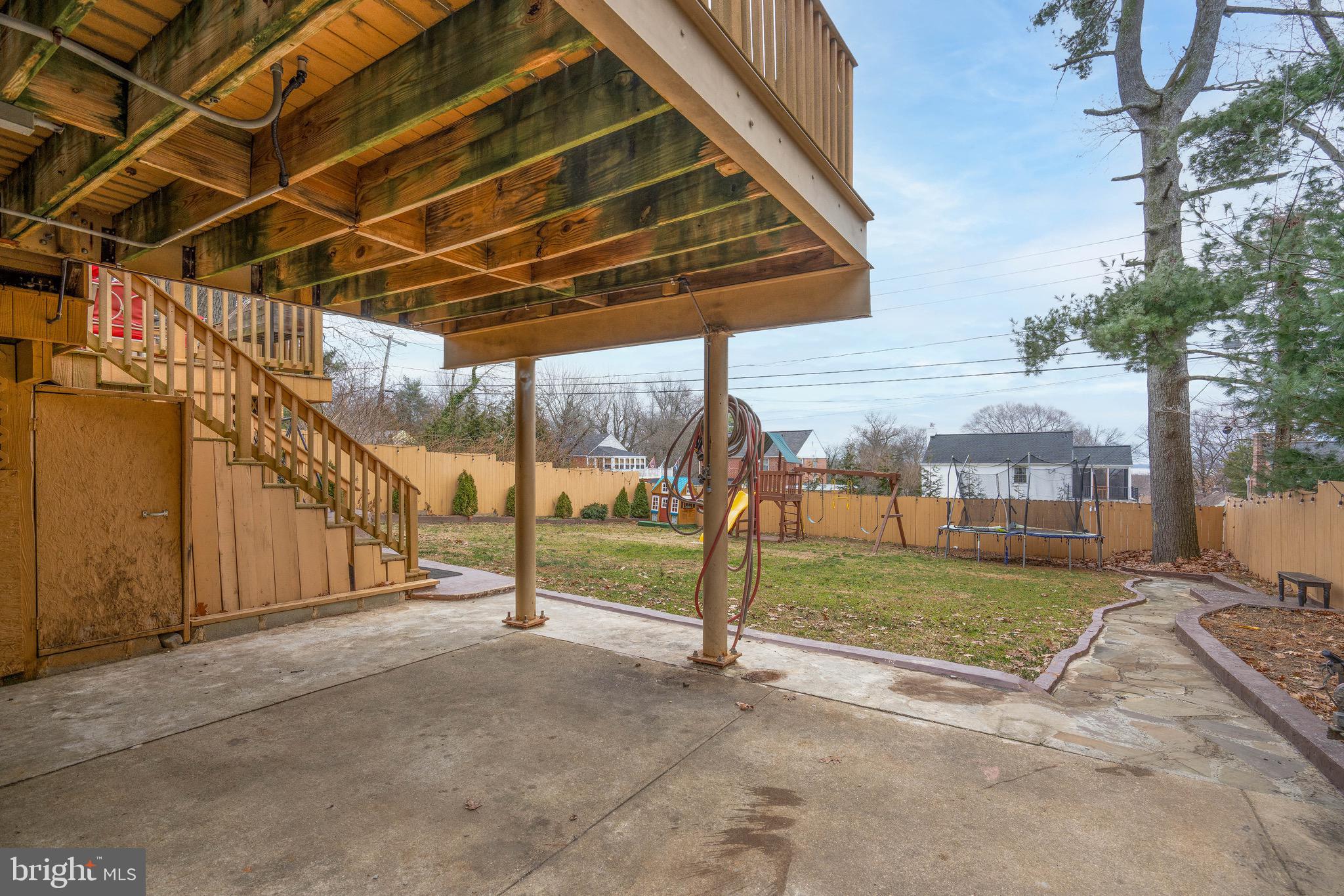 EDGEWOOD HILLS - Residential