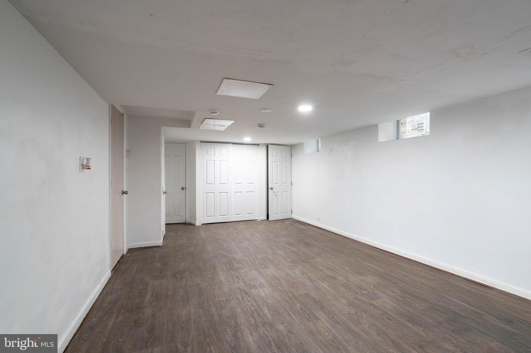 EDGEWOOD HILLS - Residential