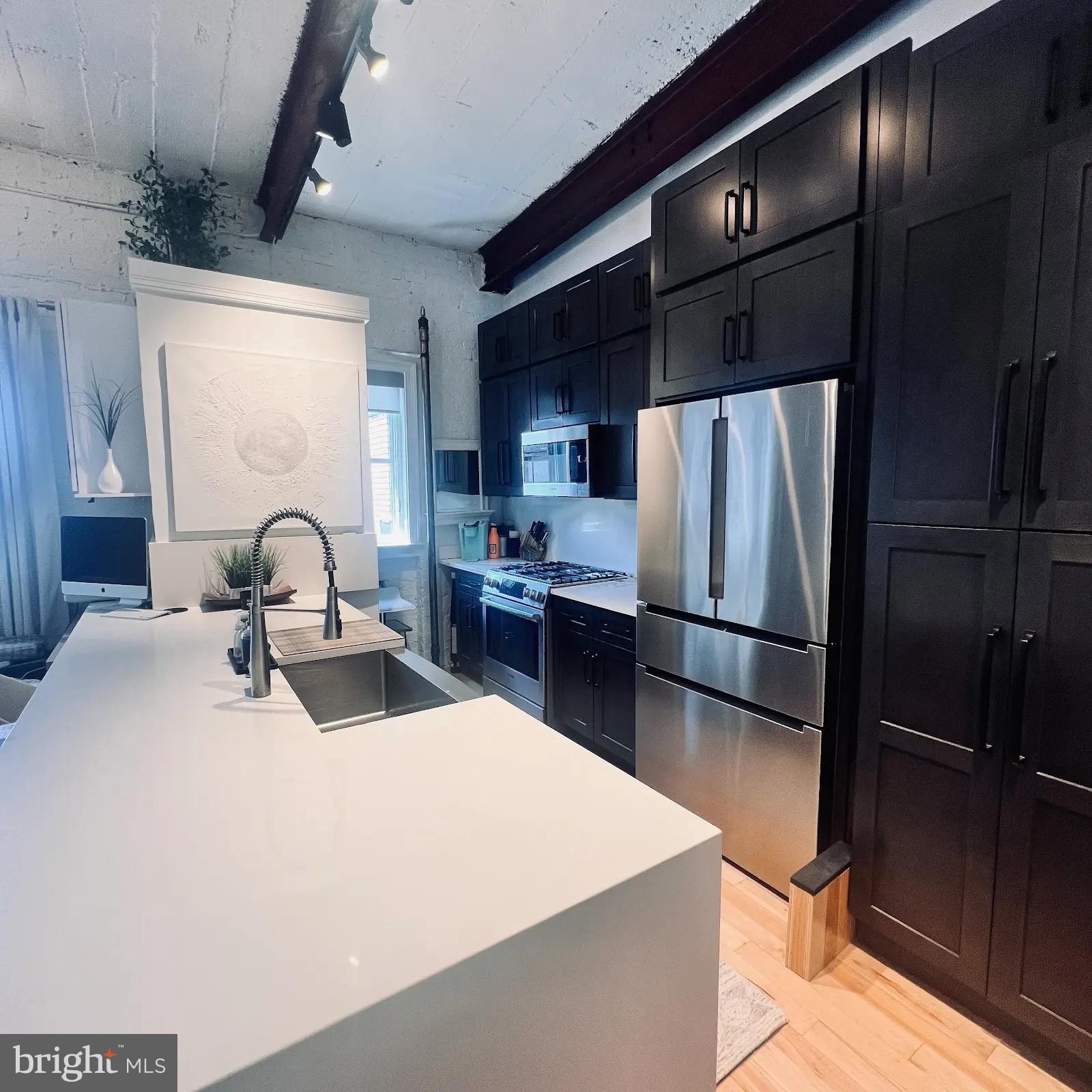 DUPONT - Residential