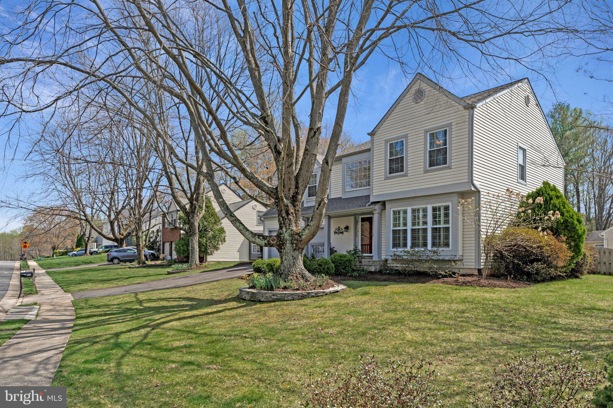 TRIPLE RIDGE - Residential