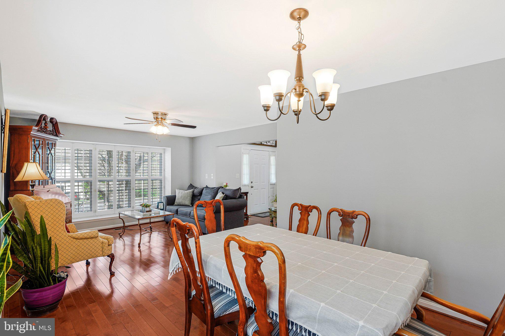 TRIPLE RIDGE - Residential