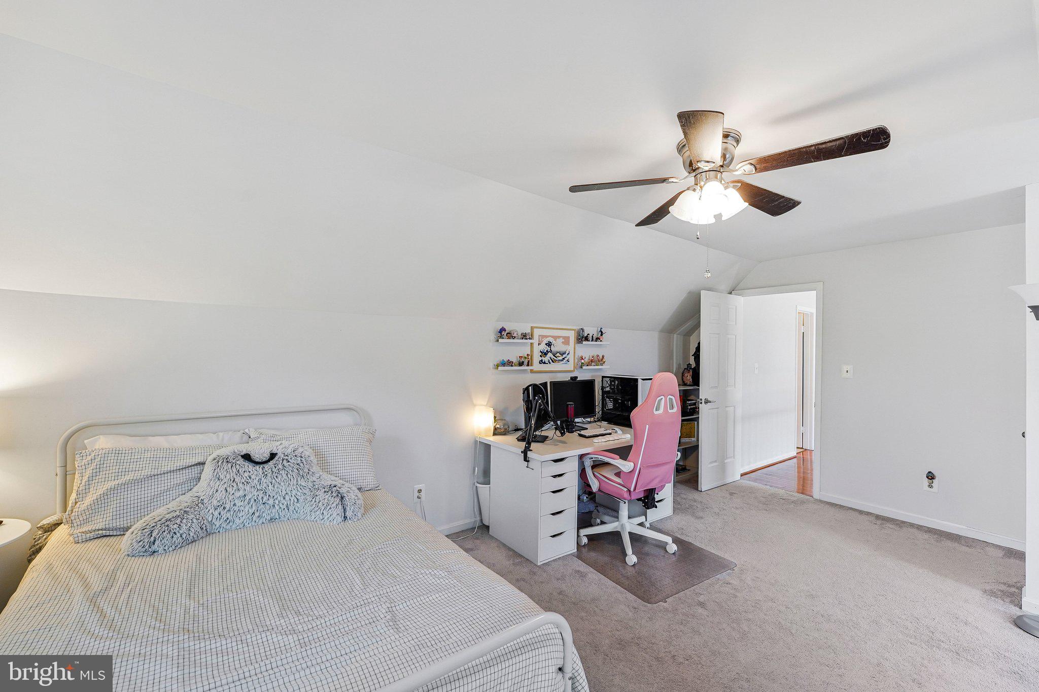 TRIPLE RIDGE - Residential