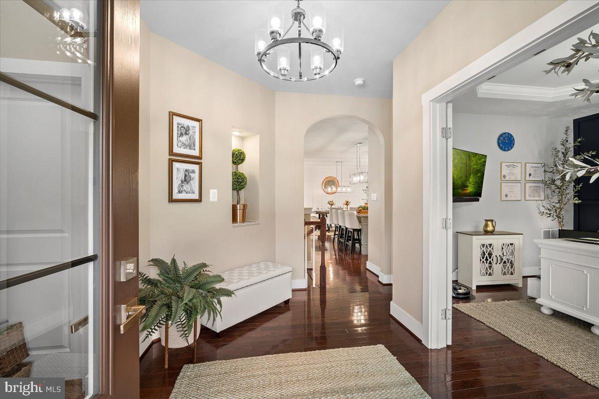 2106 ARTILLERY ROAD