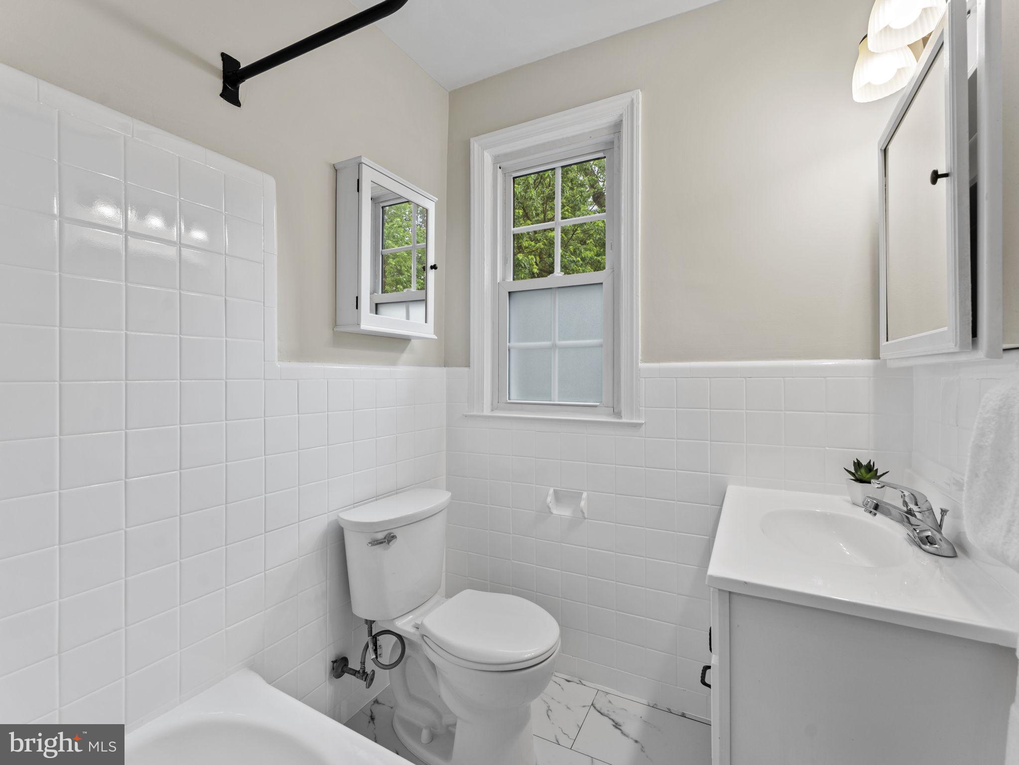 COMMONS OF ARLINGTON - Residential