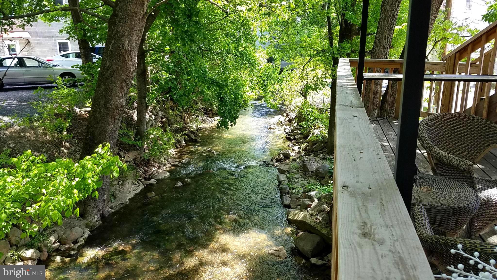 BERKELEY SPRINGS CORPORATION - Commercial Lease