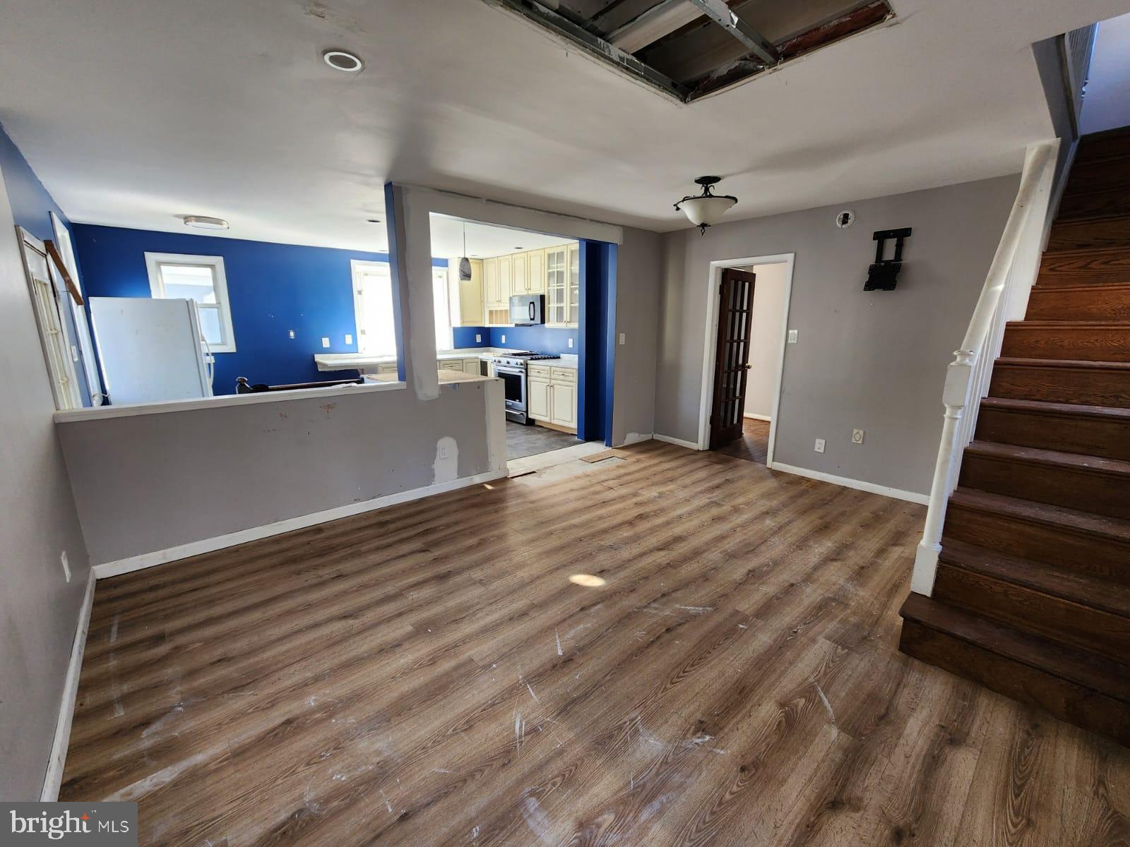 HYATTSVILLE - Residential