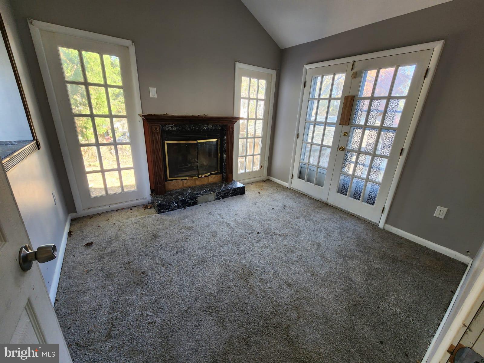 HYATTSVILLE - Residential