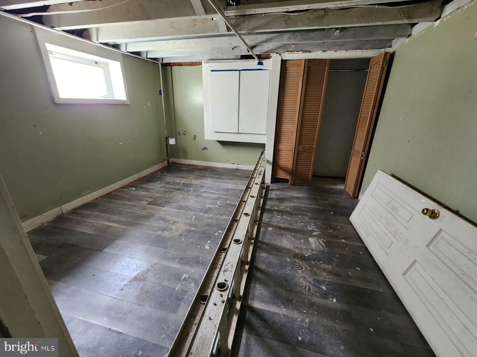 HYATTSVILLE - Residential