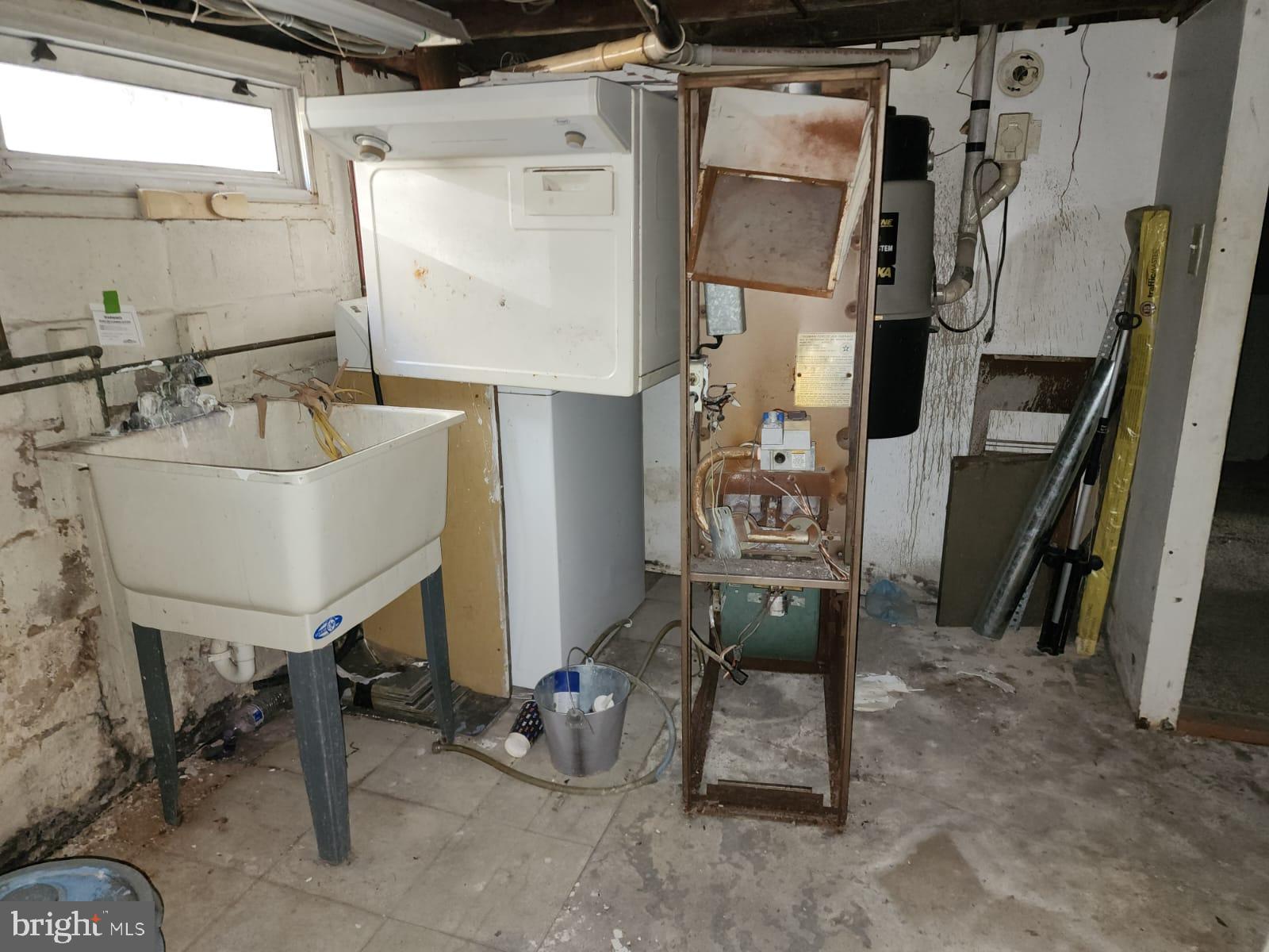 HYATTSVILLE - Residential