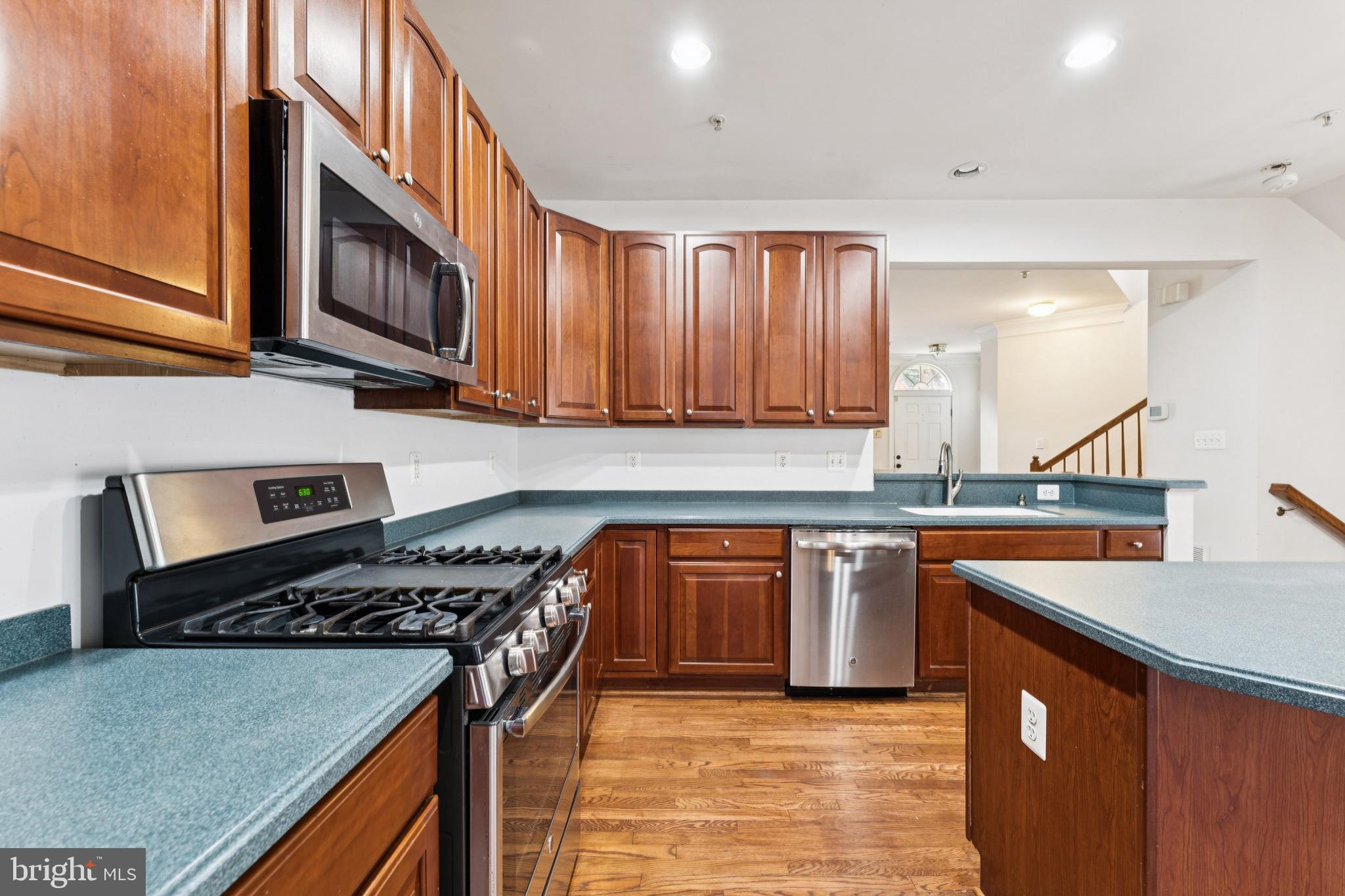 POTOMAC CHASE - Residential Lease